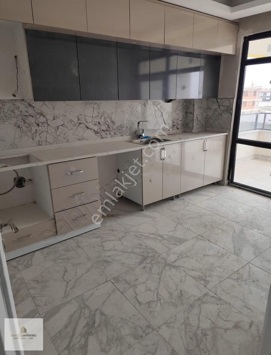 Meram Alakova'da 2+1 Satılık Sıfır Daire Cadde Cephe - Görsel 4