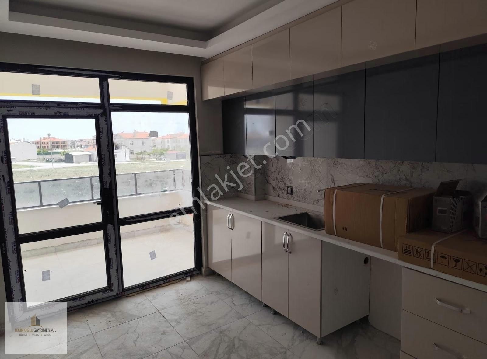 Meram Alakova'da 2+1 Satılık Sıfır Daire Cadde Cephe - Görsel 14