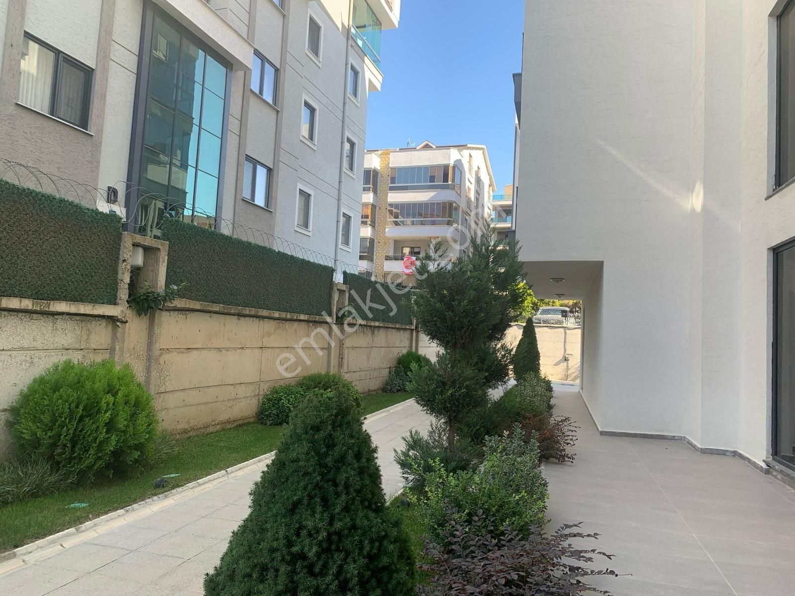 Turyap Leyla Akçınar'dan Balat'ta 1+1 Kiralık Daire - Görsel 11