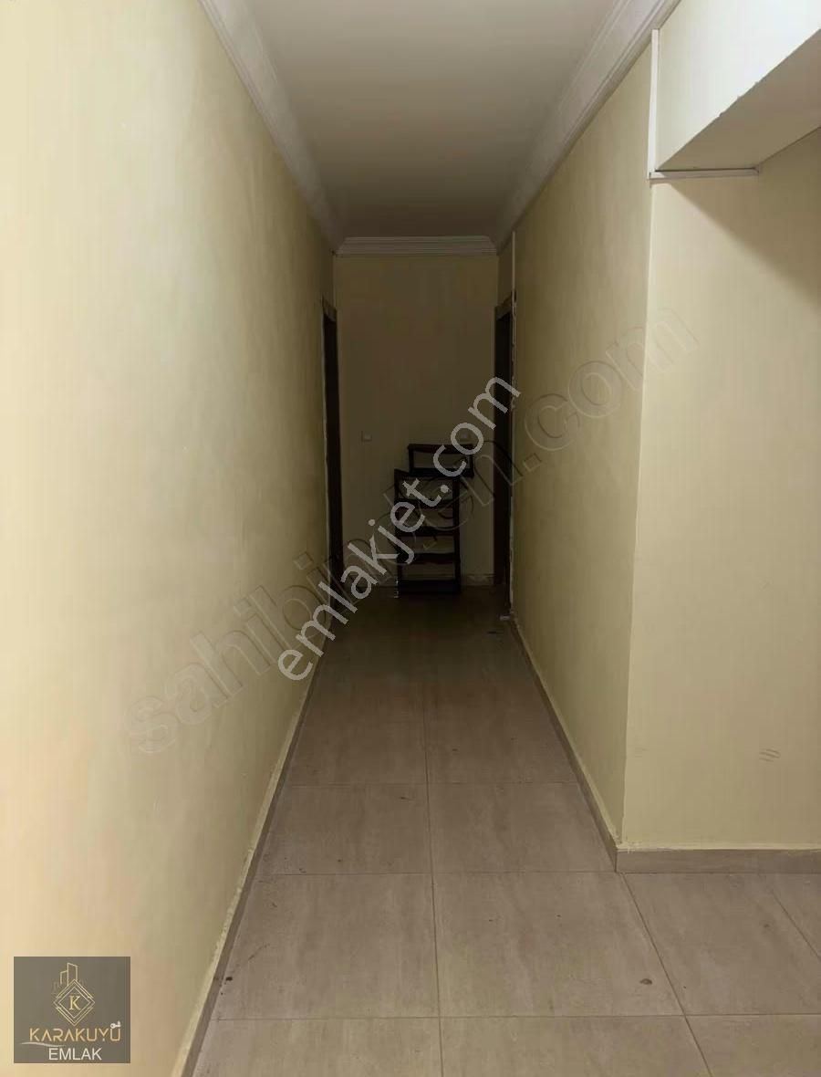 Üniversite Nın Altında - Görsel 4