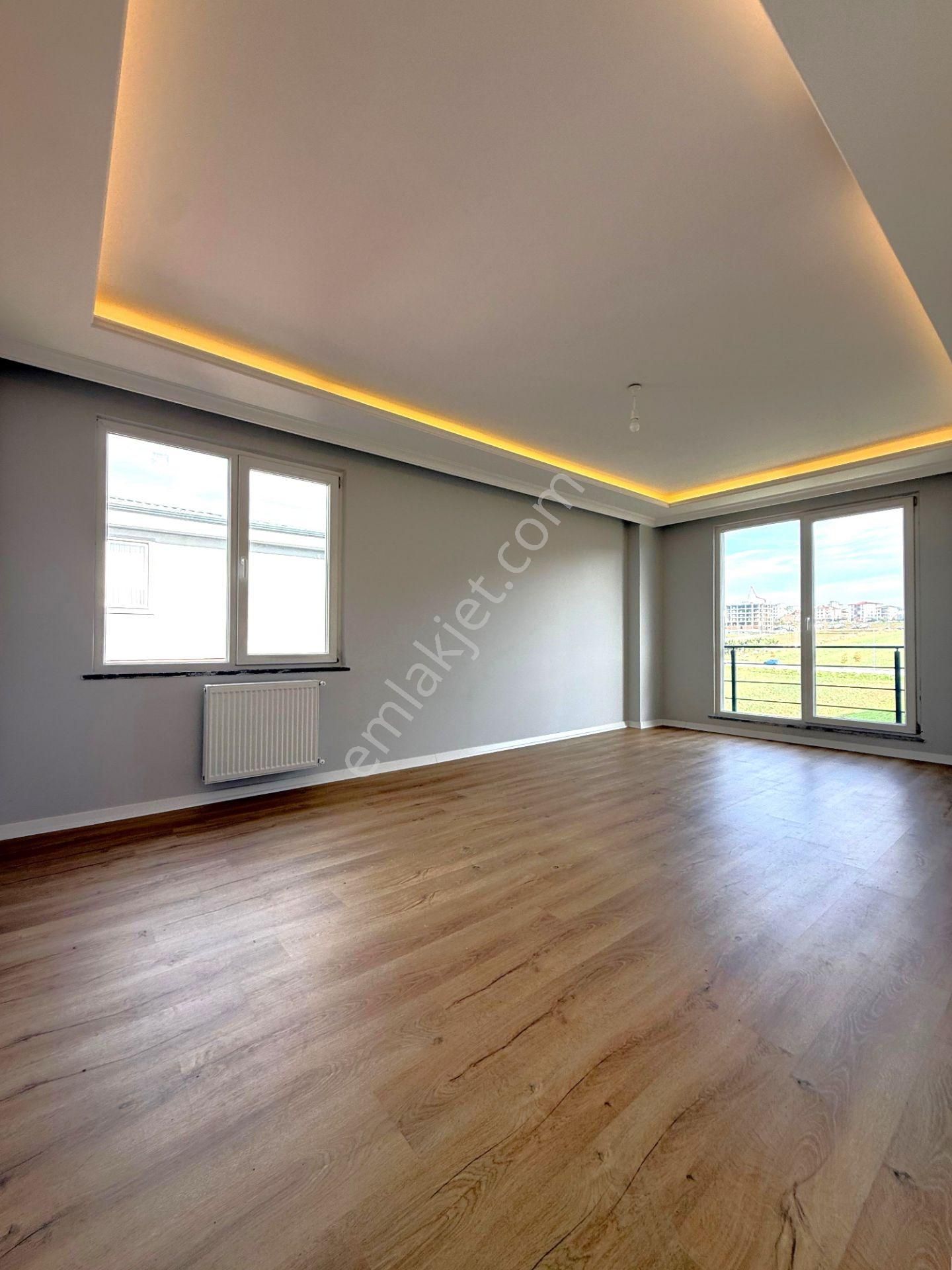 Silivri Mimarsinan Mahallesinde 2+1 Satılık Daire