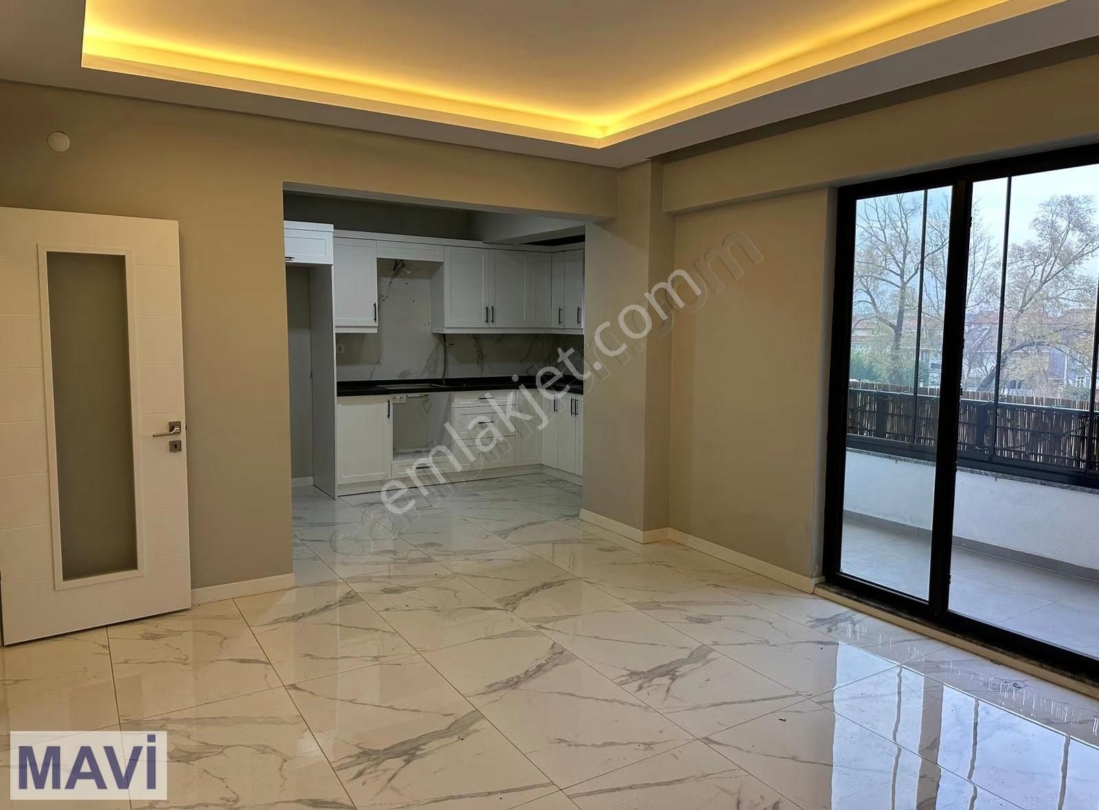 Re/max Mavi'den Yağcılar Mah. Müftülük Arkası 2+1 Kiralık Daire - Görsel 15