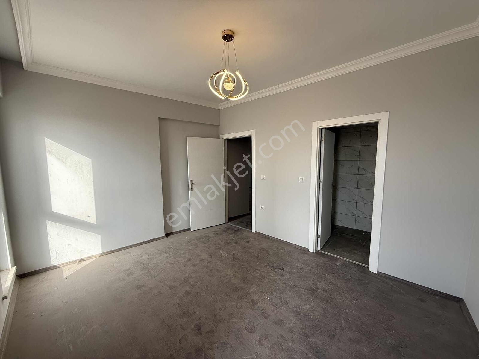 Ayalp'ten Körkün'de 2+1 Fırsat Satılık Daire! - Görsel 13