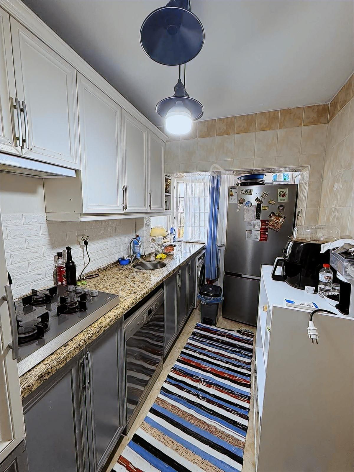 Lavina Emindondurma Civarı 3+1 İskanlı K.mutfak Satılık Daire