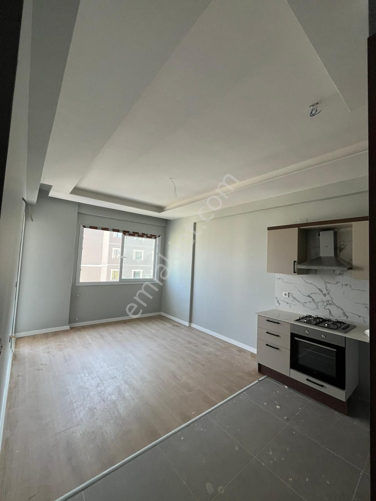 Karınca'dan Erdemli'de Sıfır Yapılı Lüx Sitede 1+1 Kiralık! - Görsel 2