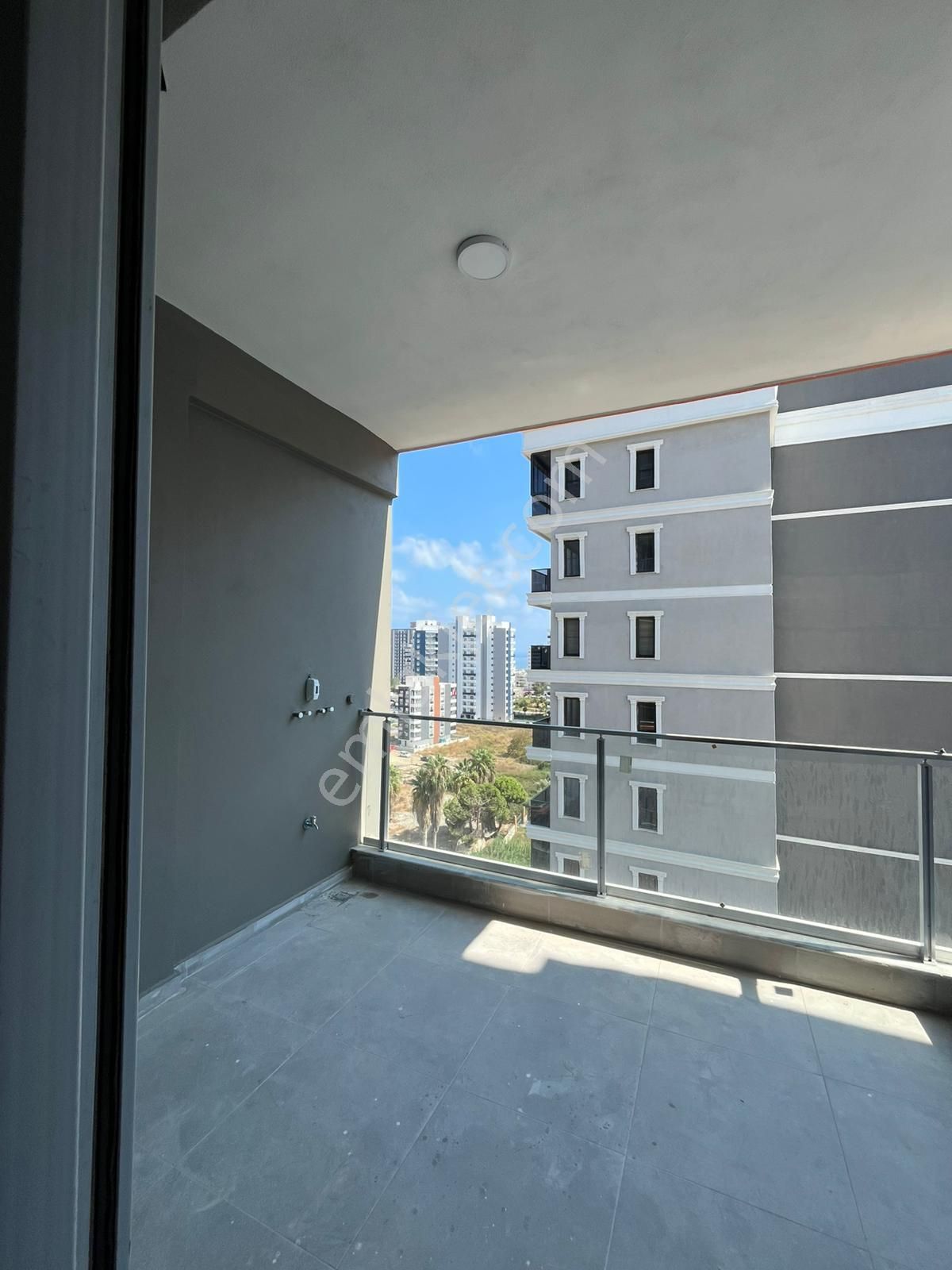 Karınca'dan Erdemli'de Sıfır Yapılı Lüx Sitede 1+1 Kiralık! - Görsel 7
