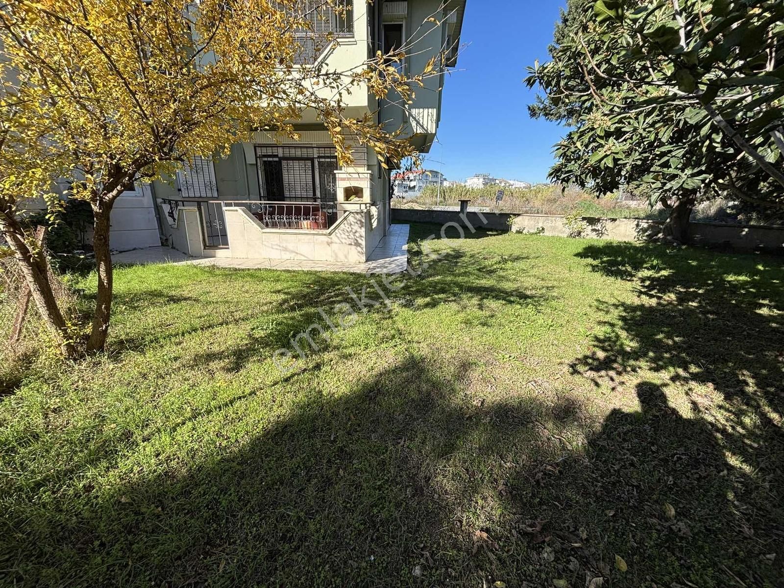 Kadriye'de Havuz Yapımına Uygun Satılık Villa - Görsel 26