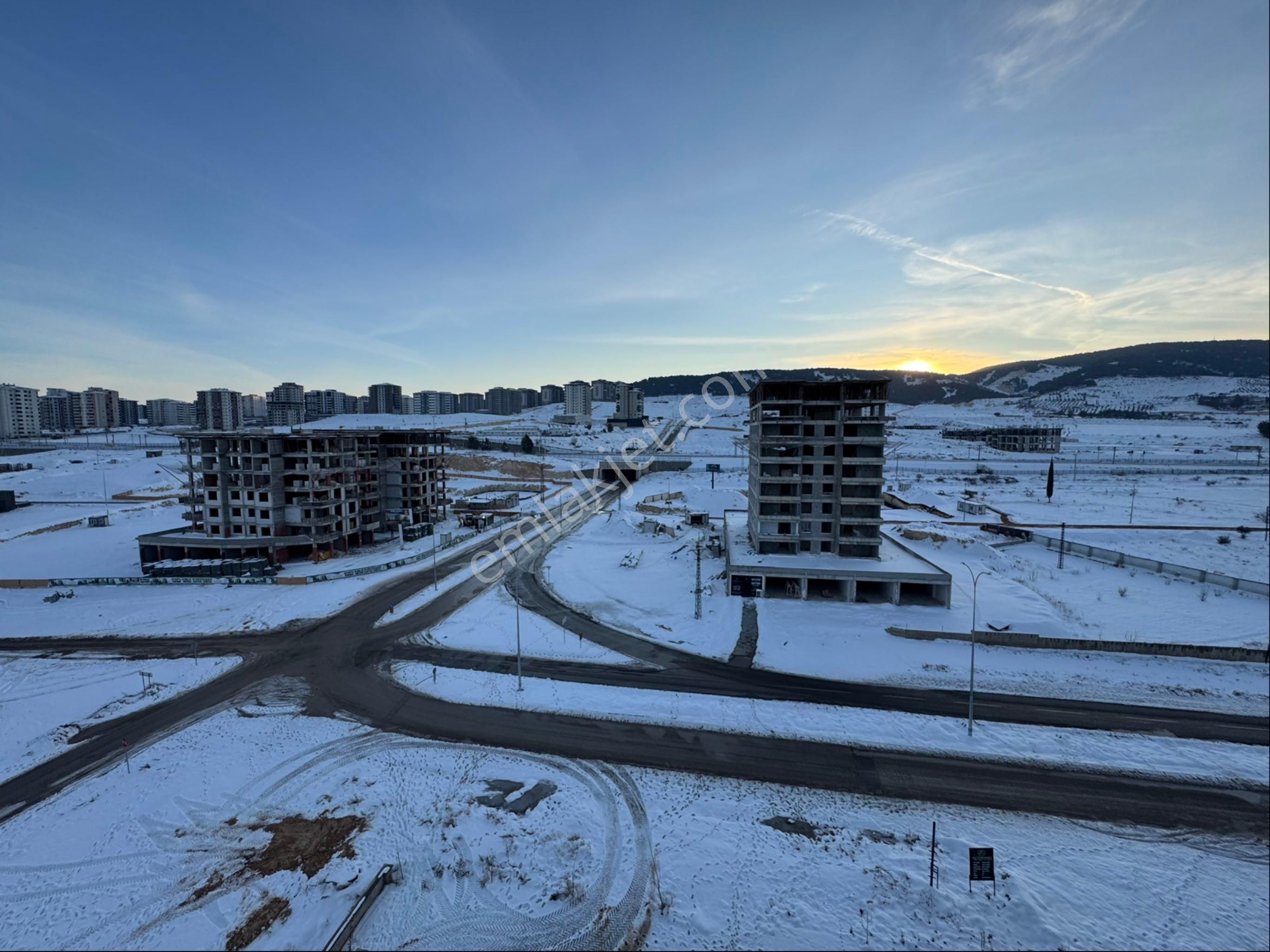 Göktürk Mah'de Muhteşem Konumuyla Ultra Lüks 2+1 Masrafsız Daire - Görsel 23