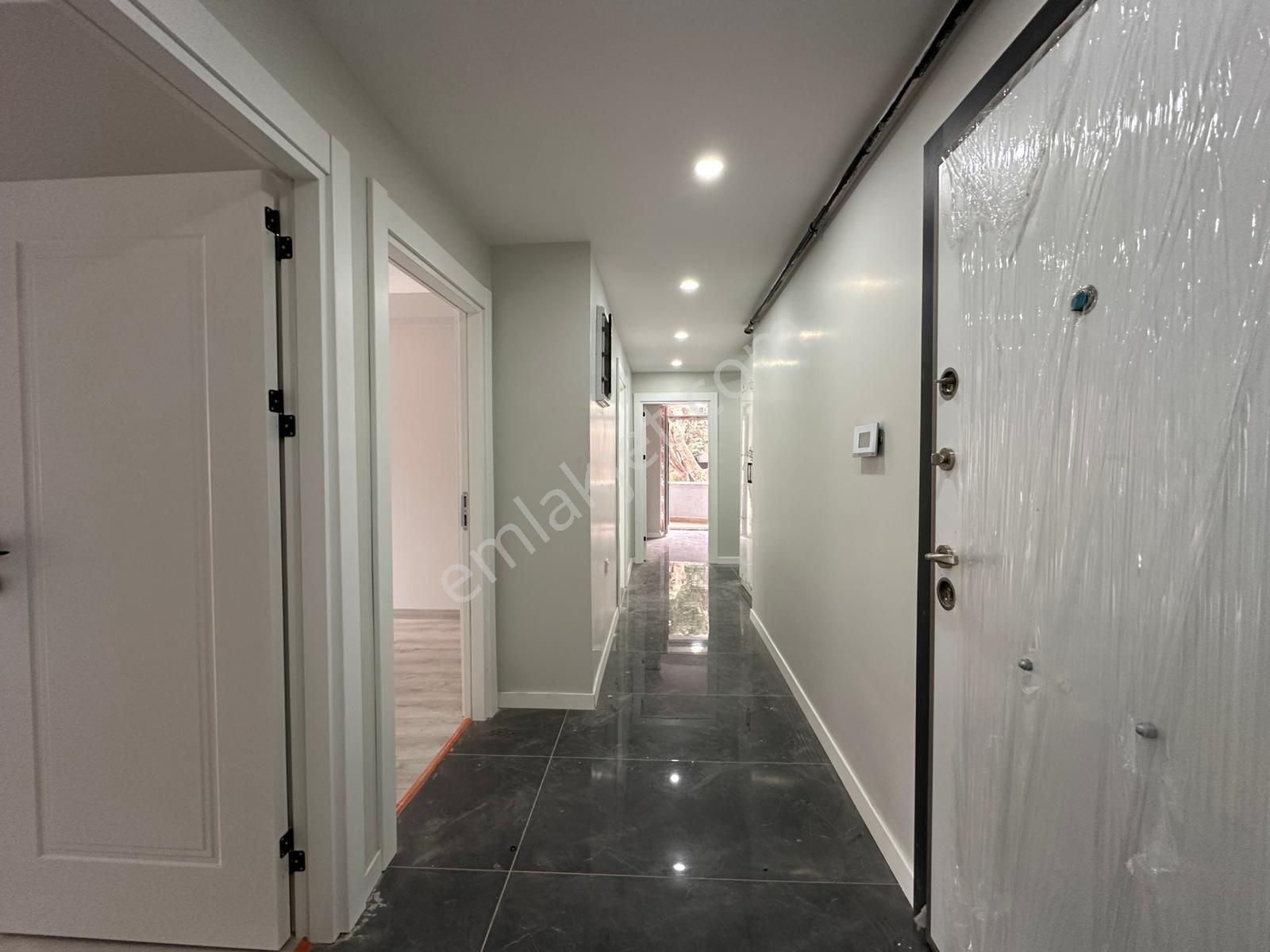 Bahçelievler Talat Paşa Da Sıfır, 4+1 135 M2 Otoparklı Kiralık - Görsel 4