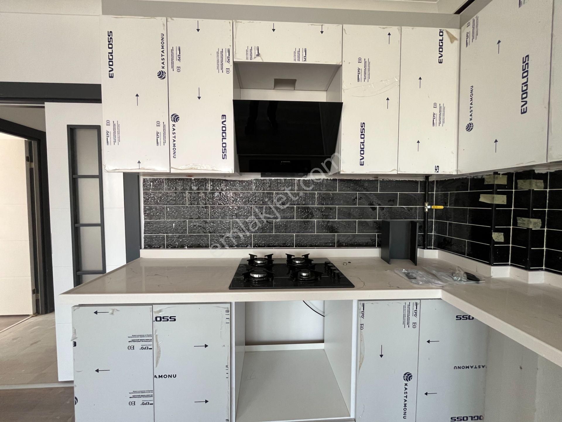 Pursaklar Mehmet Zengin Emlak'tan Fatih Mah. Sıfır Çift Banyolu 1.kat 2+1 Ful Yapılı Daire - Görsel 9