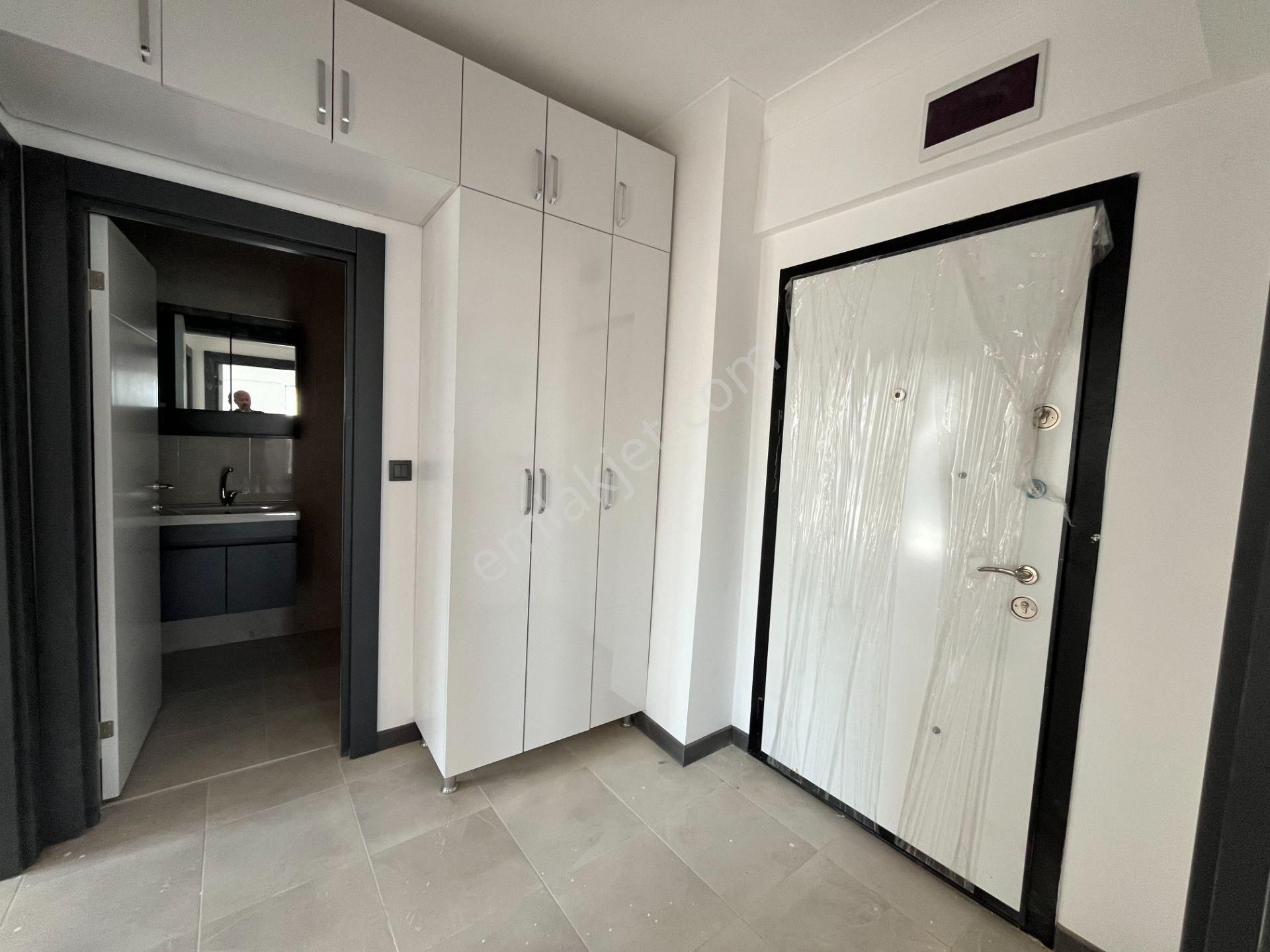 Pursaklar Mehmet Zengin Emlak'tan Fatih Mah. Sıfır Çift Banyolu 1.kat 2+1 Ful Yapılı Daire - Görsel 11