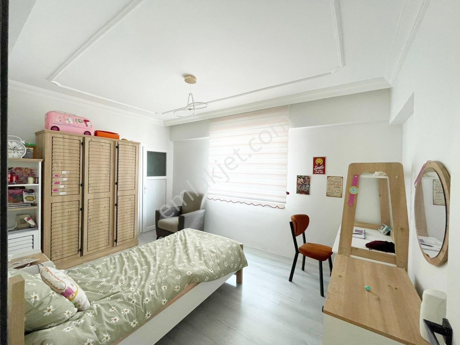 Hayalinizdeki Yaşam Yeni Sahibini Bekleyen Şık 3+1 - Görsel 21