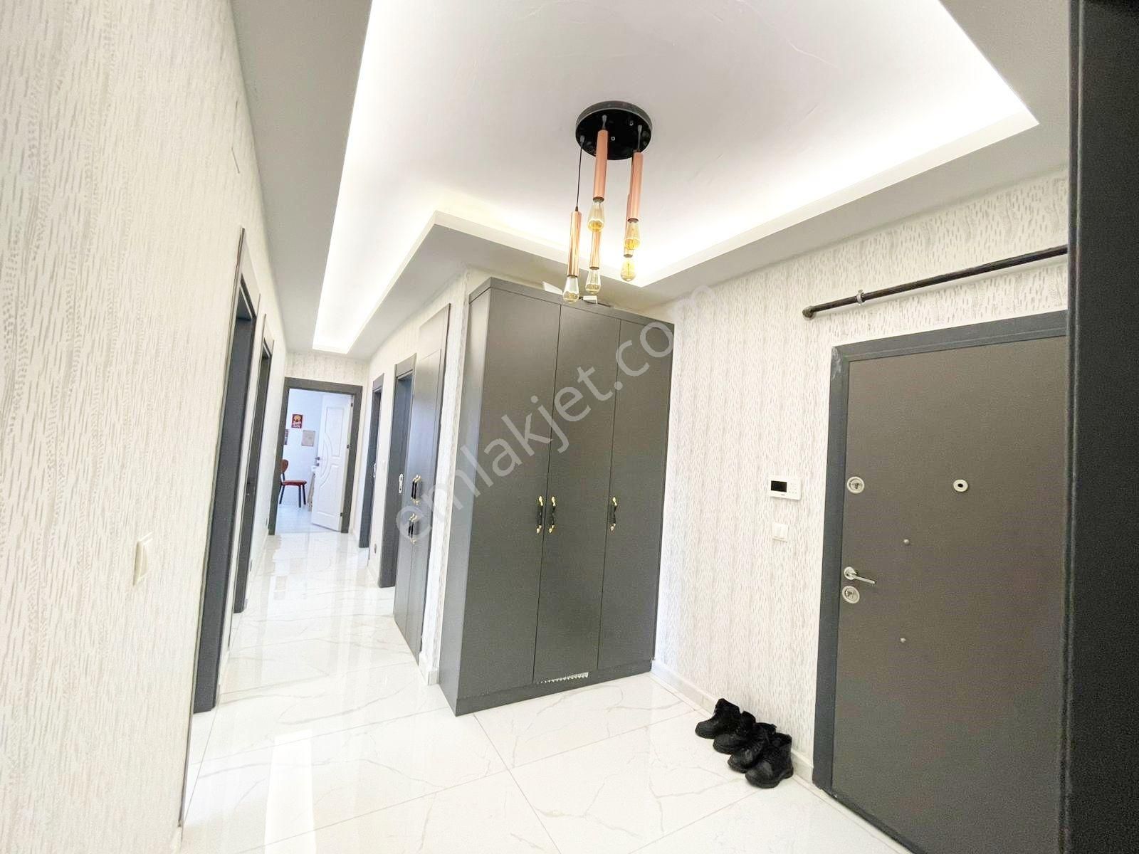 Hayalinizdeki Yaşam Yeni Sahibini Bekleyen Şık 3+1 - Görsel 10