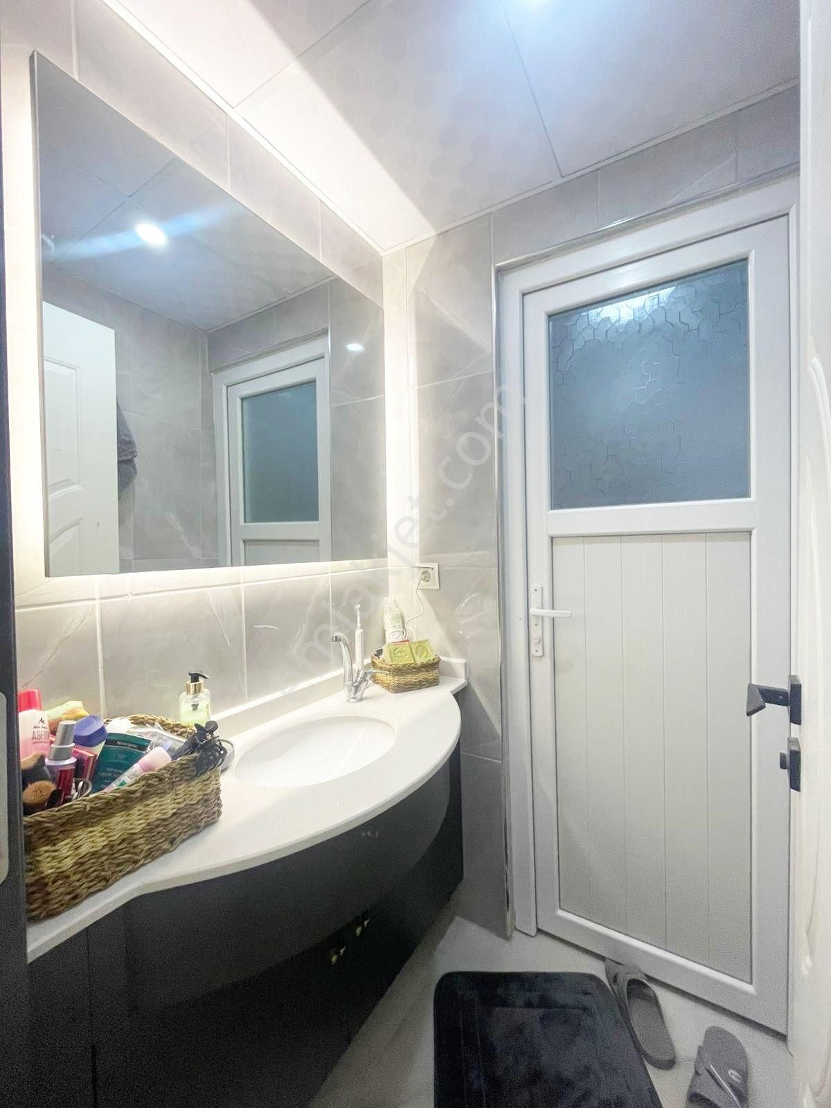 Hayalinizdeki Yaşam Yeni Sahibini Bekleyen Şık 3+1 - Görsel 13