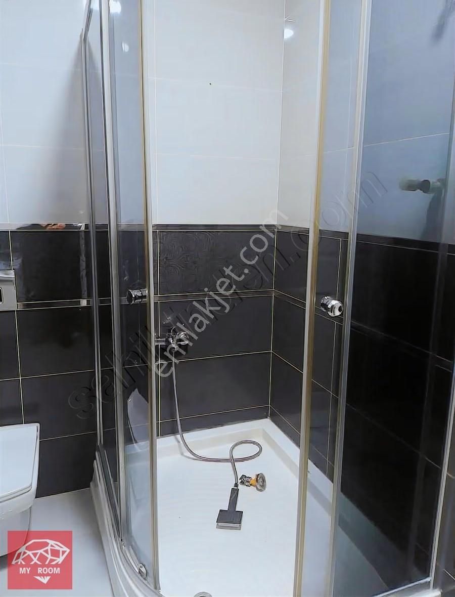 Ümraniye Çakmak Mahallesinde 2+1 Kiralık Daire - Görsel 7