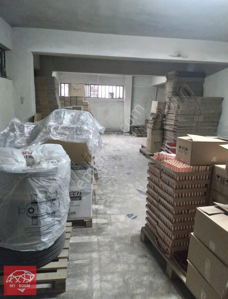 Ümramiye Cemilmeriç Mahallesinde 150 M2 Kiralık İş Yeri Depo - Görsel 6
