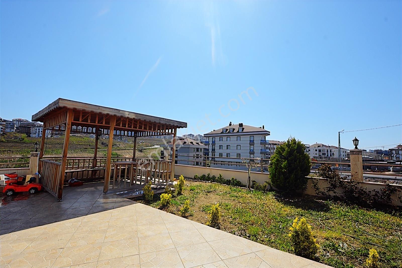 Beylikdüzü Kavaklı Satılık Daire 2+1 Butik Site - Görsel 24