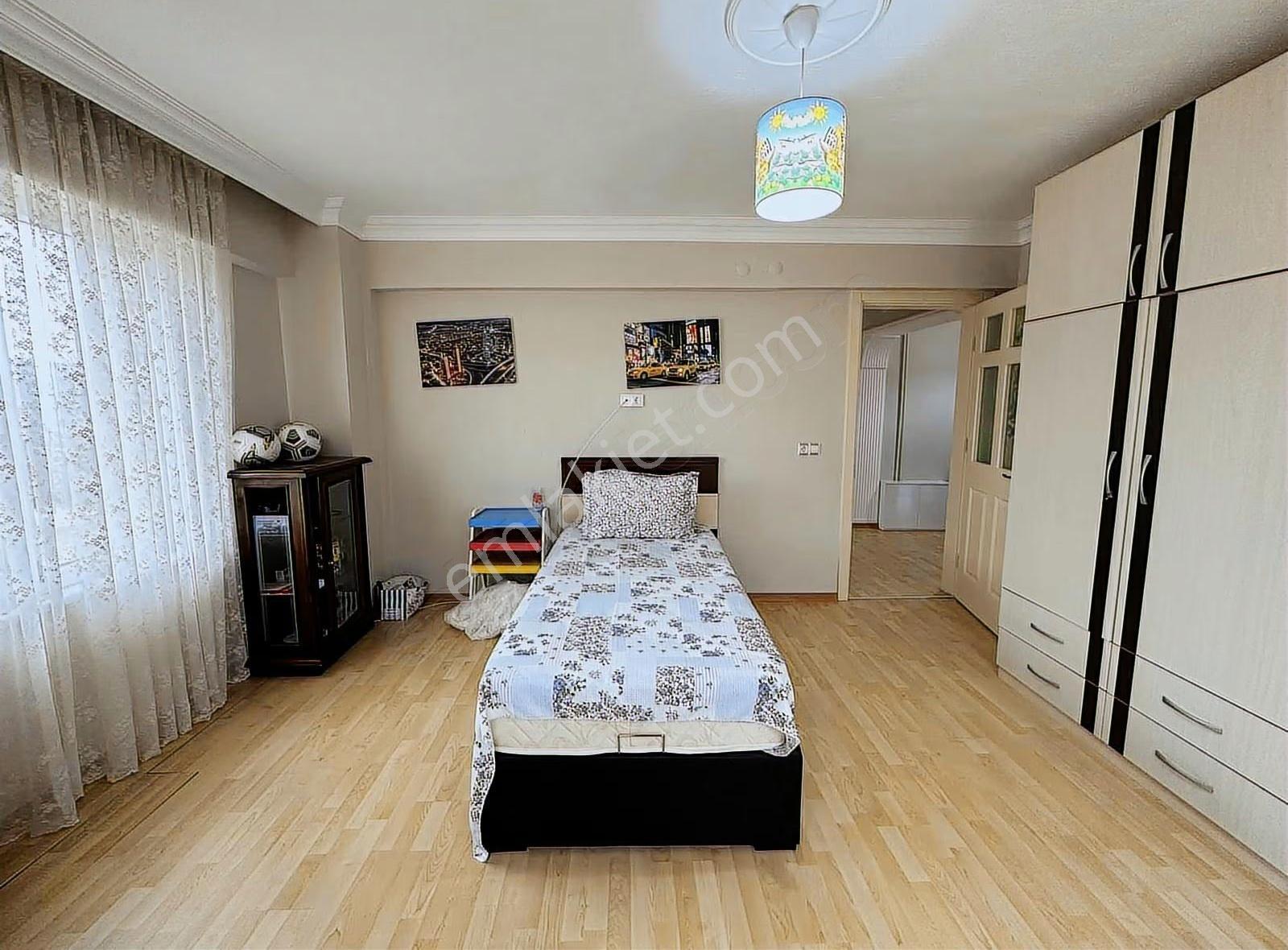 Cankurtaran'da 500 M2 Arsalı, 5+2 Bahçeli Müstakil Yaşam Evi - Görsel 24