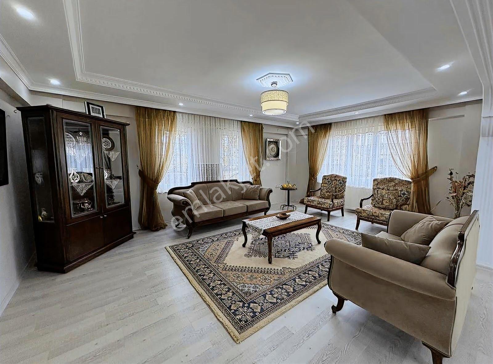 Cankurtaran'da 500 M2 Arsalı, 5+2 Bahçeli Müstakil Yaşam Evi - Görsel 4