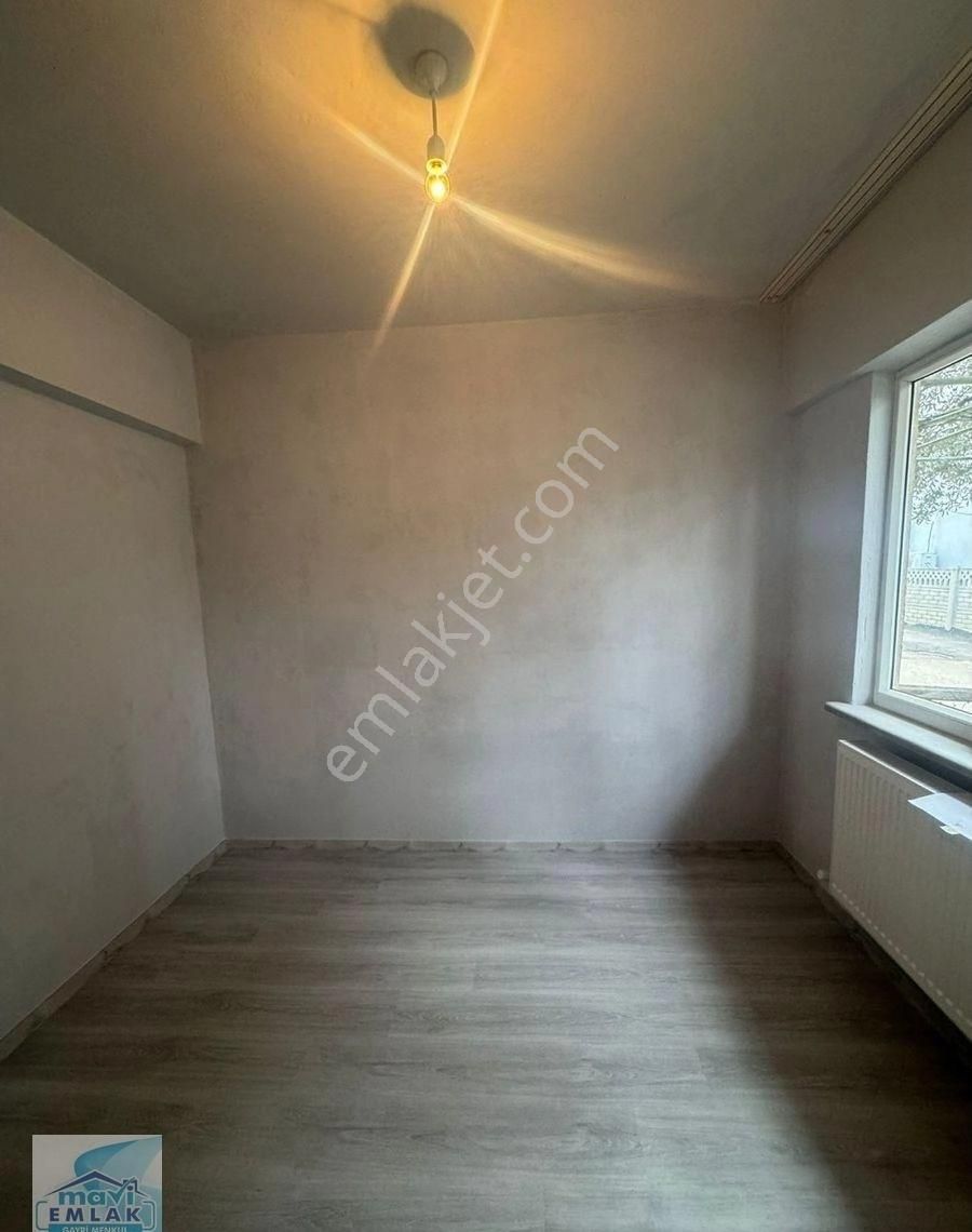 Bandırma Mavi Emlaktan 100yıl Mahallesinde 2+1 Kiralık Daire - Görsel 3