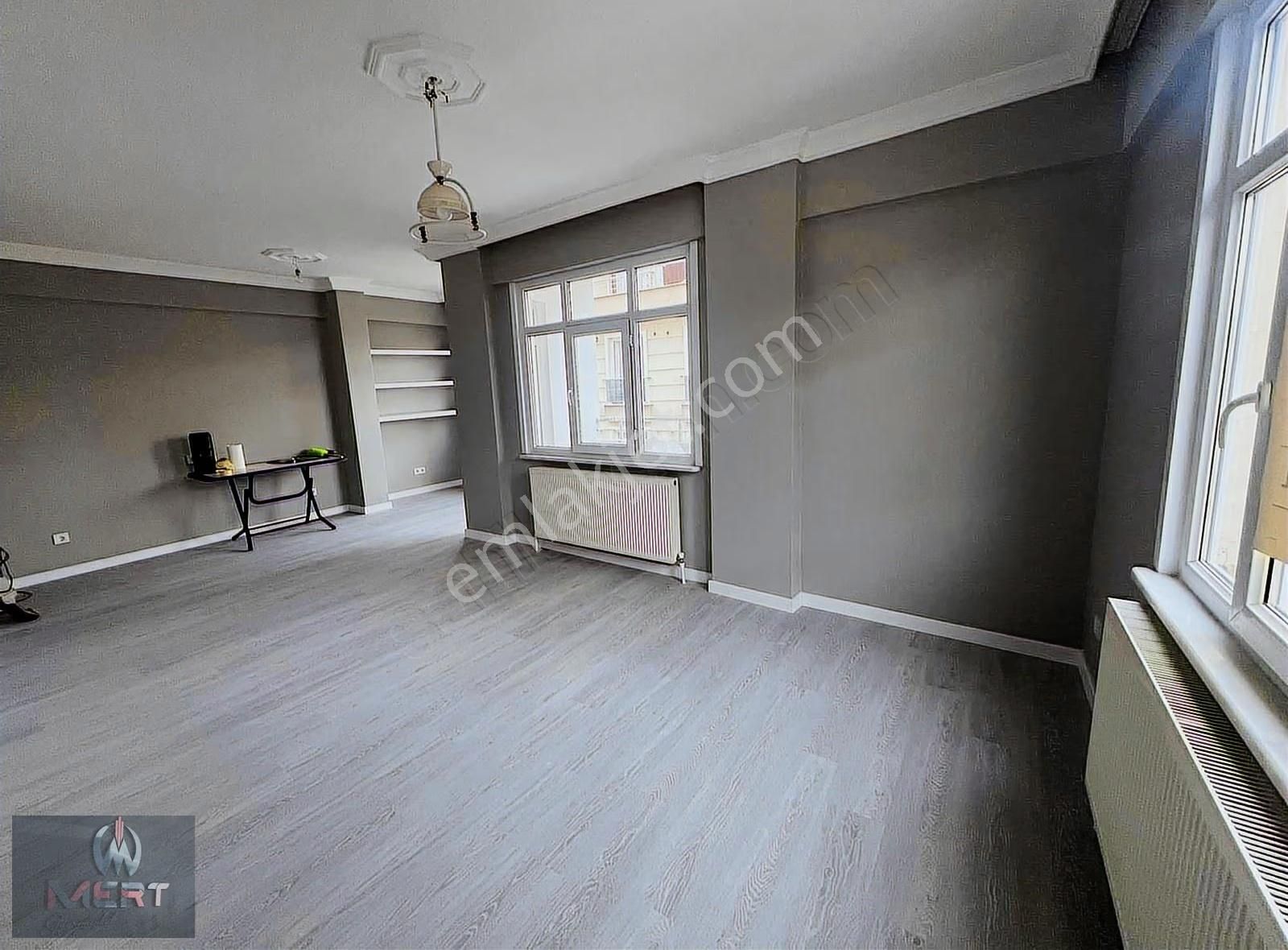 Sarıgazi Metroya Yürüme Mesafesinde İçi Sıfırlanmış 3+1 Ara Kat - Görsel 18