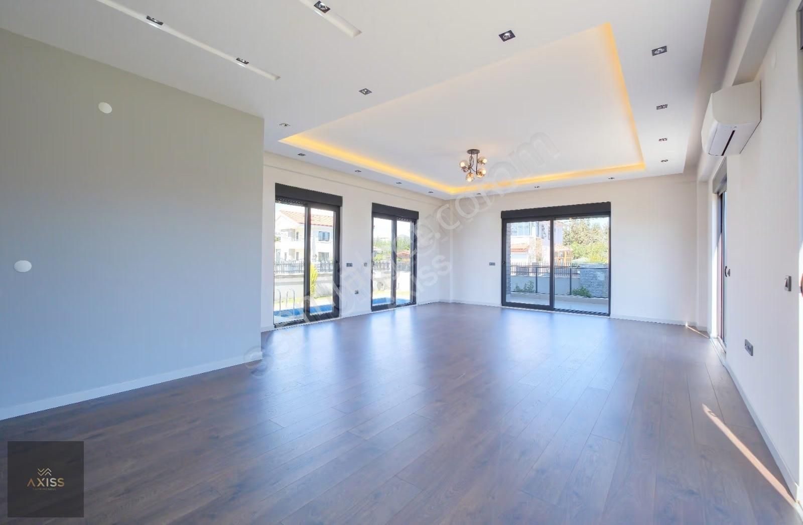 Döşemealtı Yeşilbayır'da Lüks Havuzlu Müstakil Villa - Görsel 22