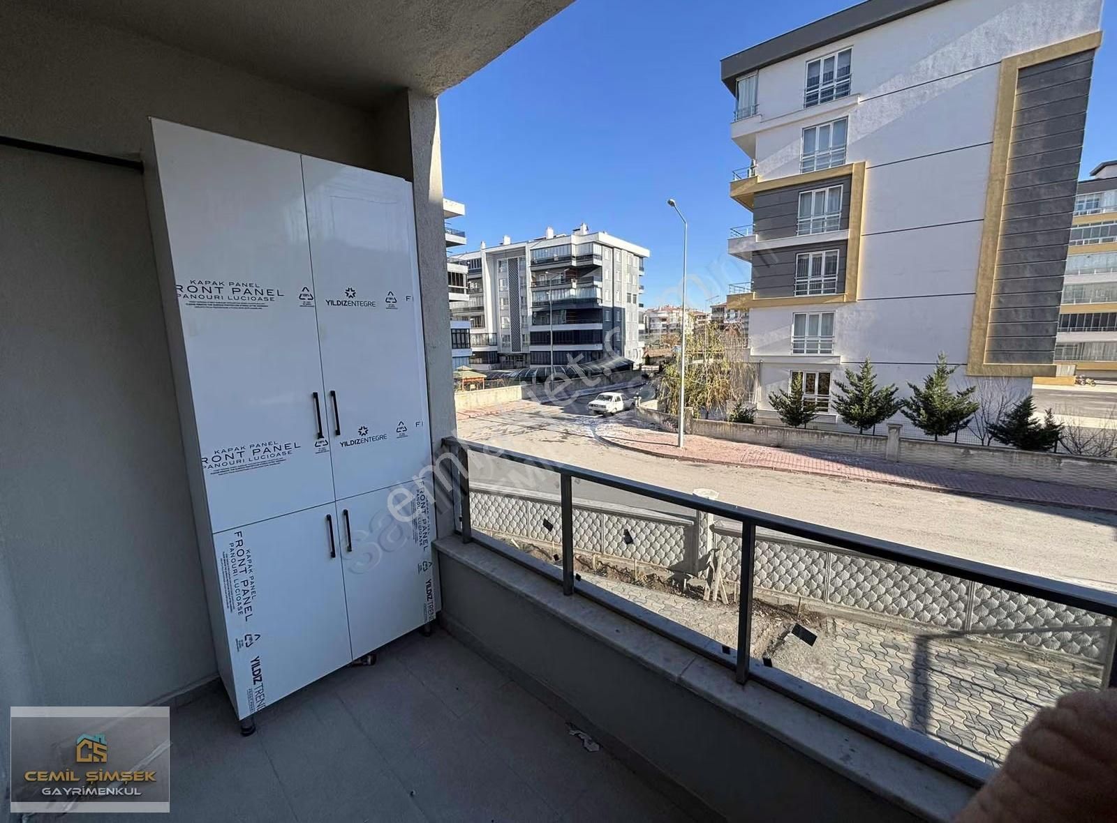 Cemil Şimşek'ten Küçük Kumköprü Cad Fırsat Hesaplı 3+1 Satılık - Görsel 6