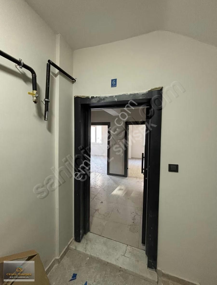 Cemil Şimşek'ten Küçük Kumköprü Cad Fırsat Hesaplı 3+1 Satılık - Görsel 18