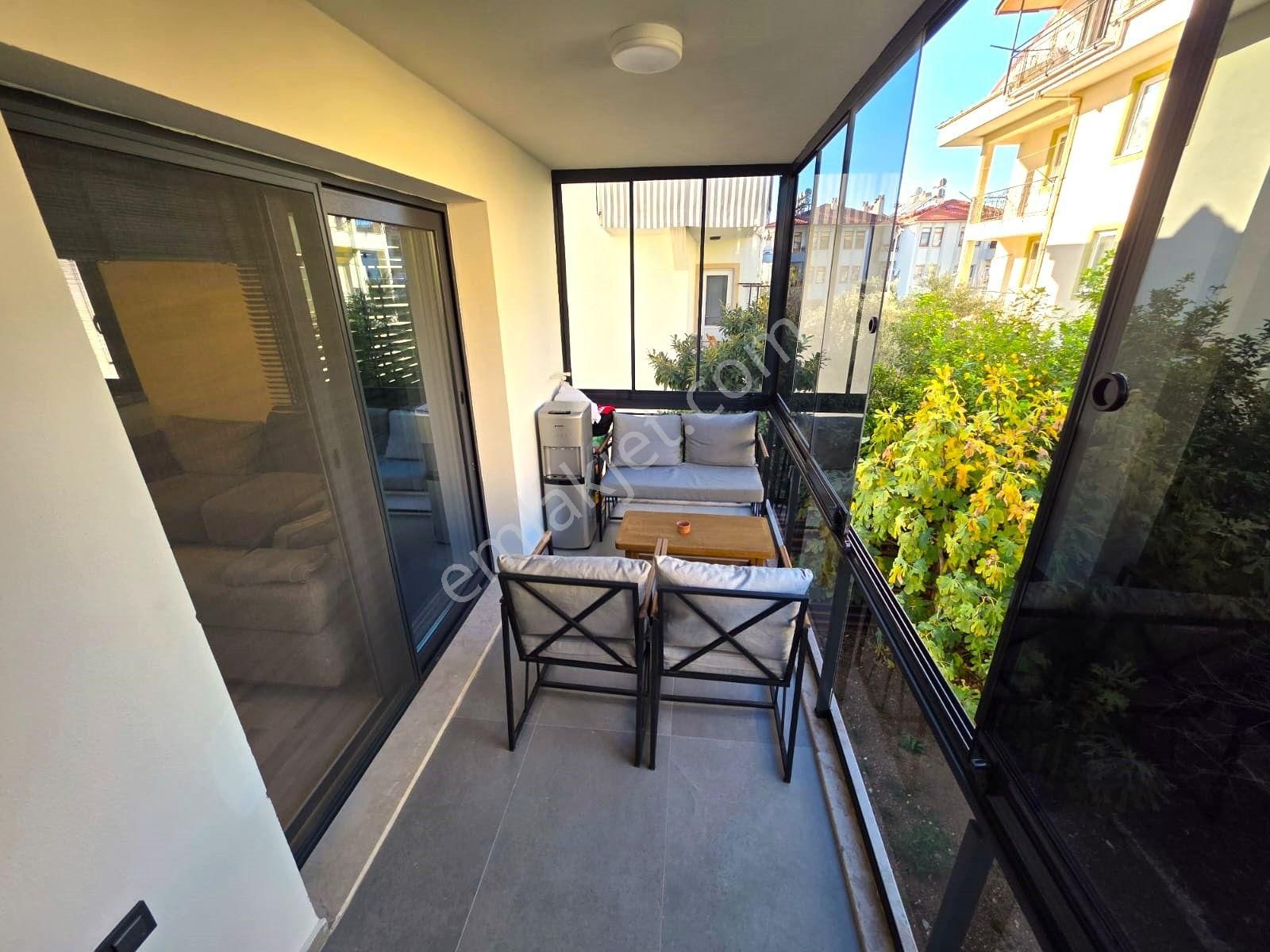 Goldhouse Dan Satılık Taşyaka Erasta Avm Karşısı Eşyalı 2+1 Arakat Daire - Görsel 19