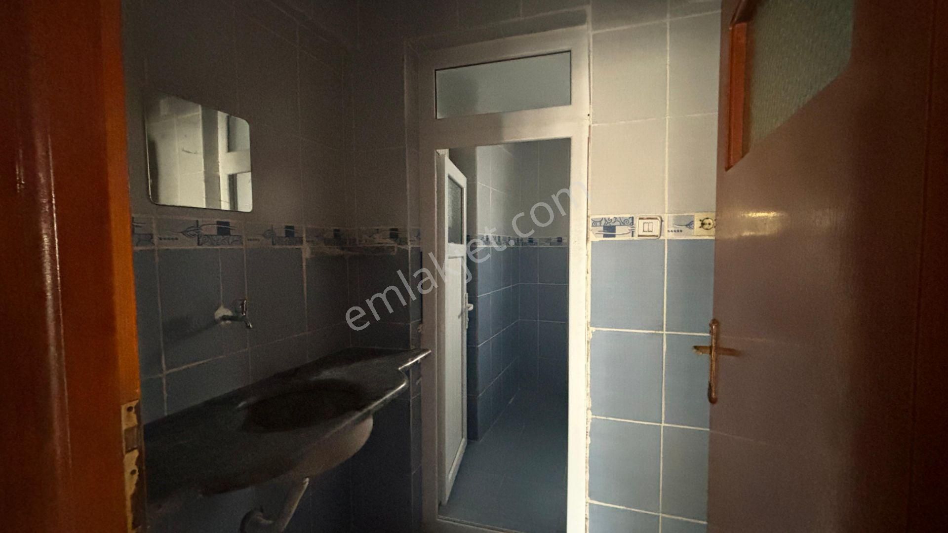 !!recep Ümit Emlak'tan Emek Mahallesi Ertaş Bulvarı Yakınında Ara Katta Kiralık 3+1 Daire Fç30 !! - Görsel 27