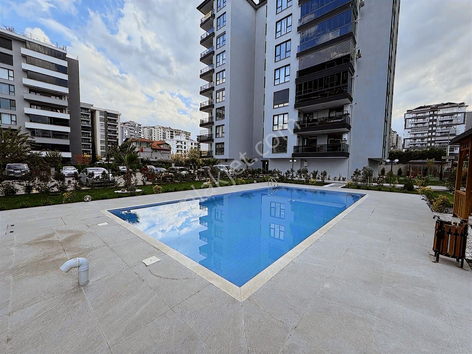 Şemikler'de Havuzlu Site İçi 2+1 Arakat Daire - Görsel 21