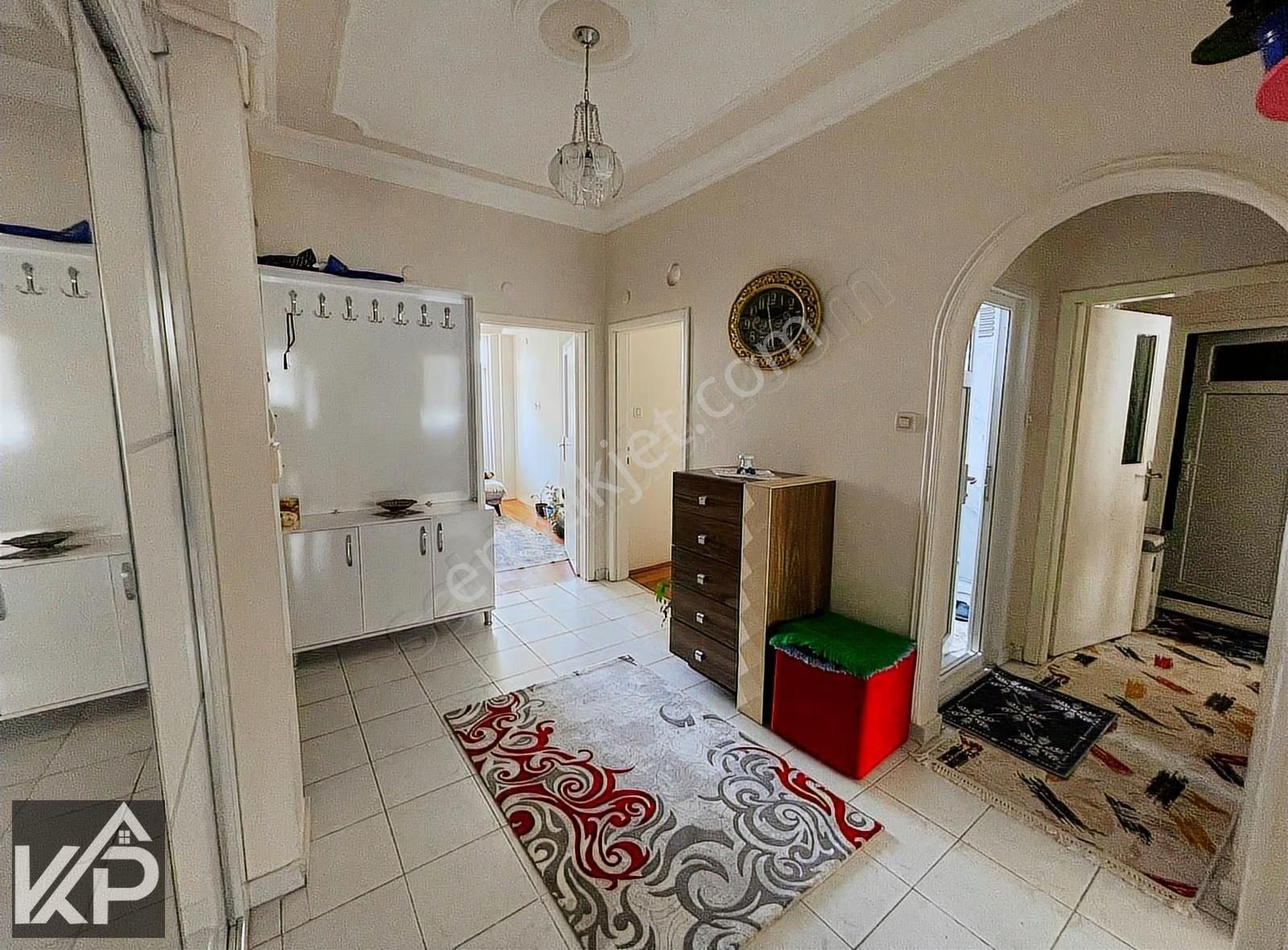 Hoca Ahmet Yesevi Mah. İçi Ful Yapılı 3+1 Satılık Daire !!! - Görsel 3