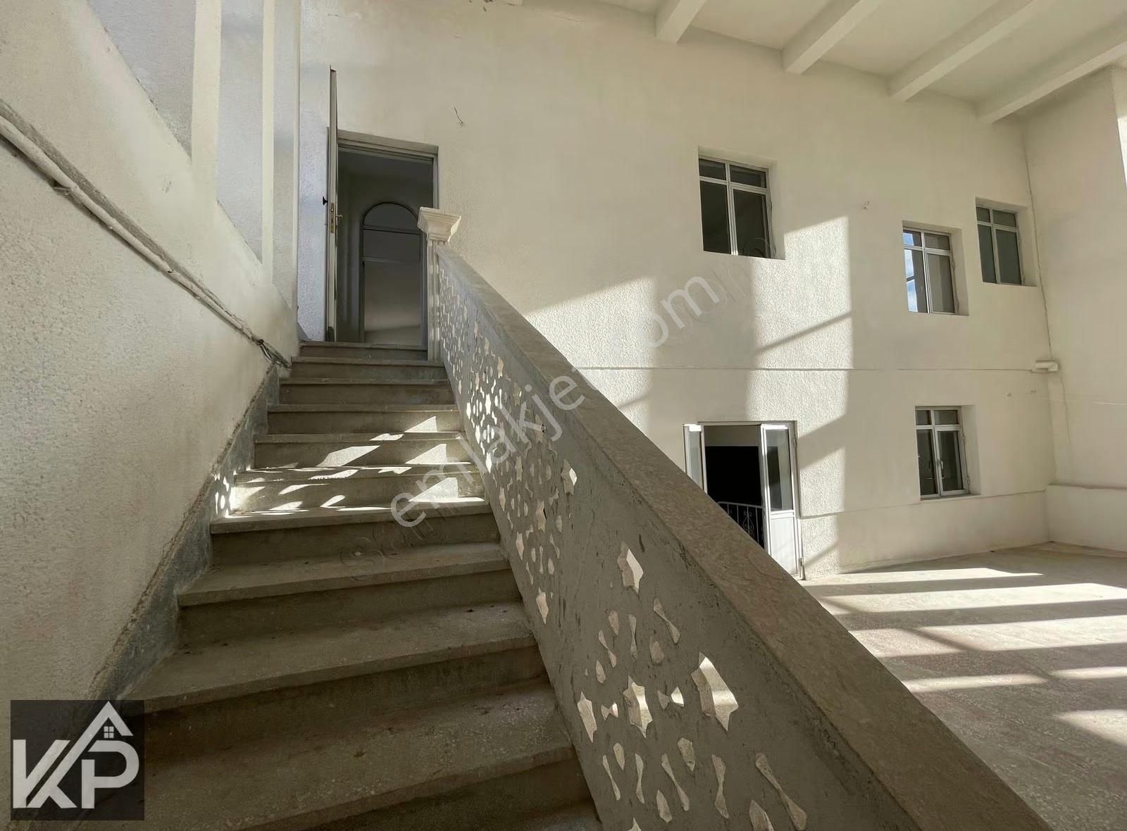 Talas Zincidere Mah. Erciyes & Doğa Manzaralı Özel Villa - Görsel 28