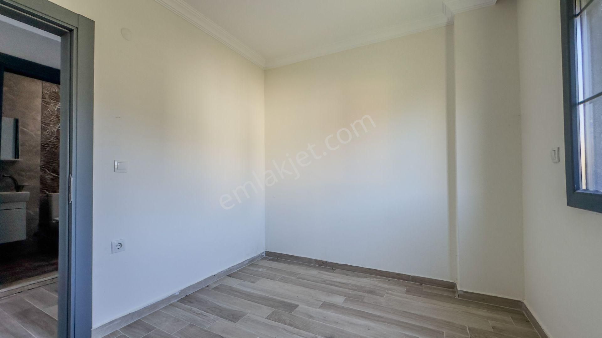 No:10 Gayrimenkul’den – Denize 100 M, Köşe Konum, Sıfır 4+1 Dubleks Villa • Elit Site İçinde - Görsel 23