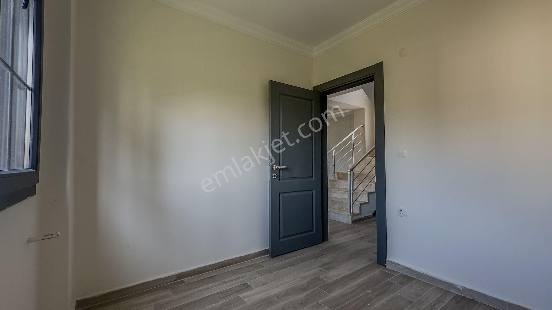 No:10 Gayrimenkul’den – Denize 100 M, Köşe Konum, Sıfır 4+1 Dubleks Villa • Elit Site İçinde - Görsel 22