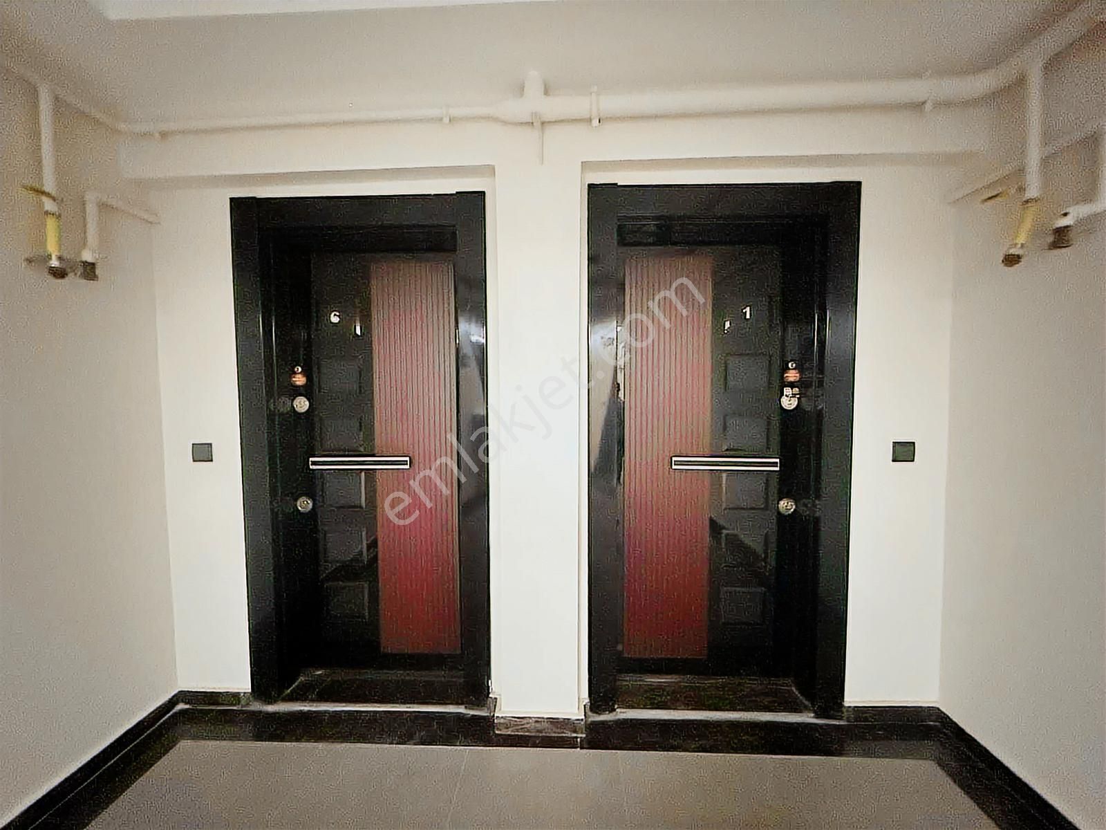 Beşevler Fsm Girişinde Sıfır Otoparklı Geniş 3+1 Daire - Görsel 17