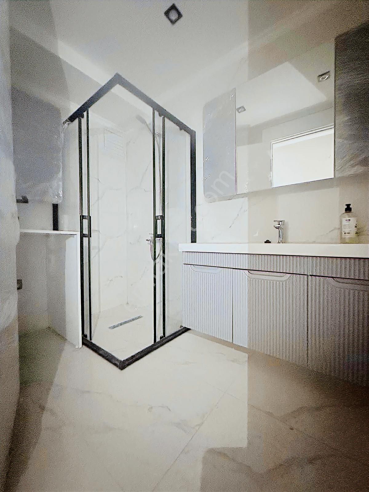 Beşevler Fsm Girişinde Sıfır Otoparklı Geniş 3+1 Daire - Görsel 31