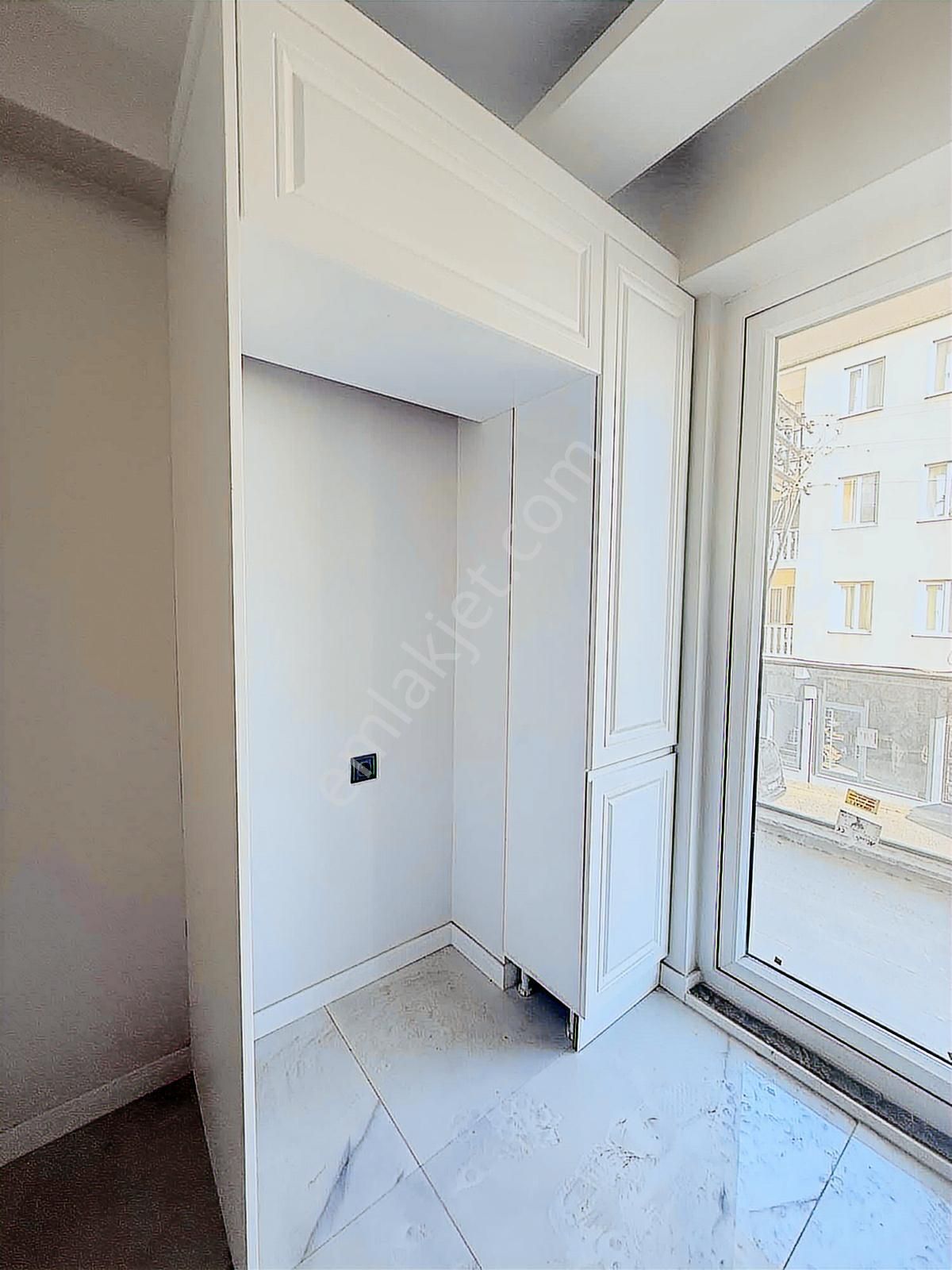 Beşevler Fsm Girişinde Sıfır Otoparklı Geniş 3+1 Daire - Görsel 33