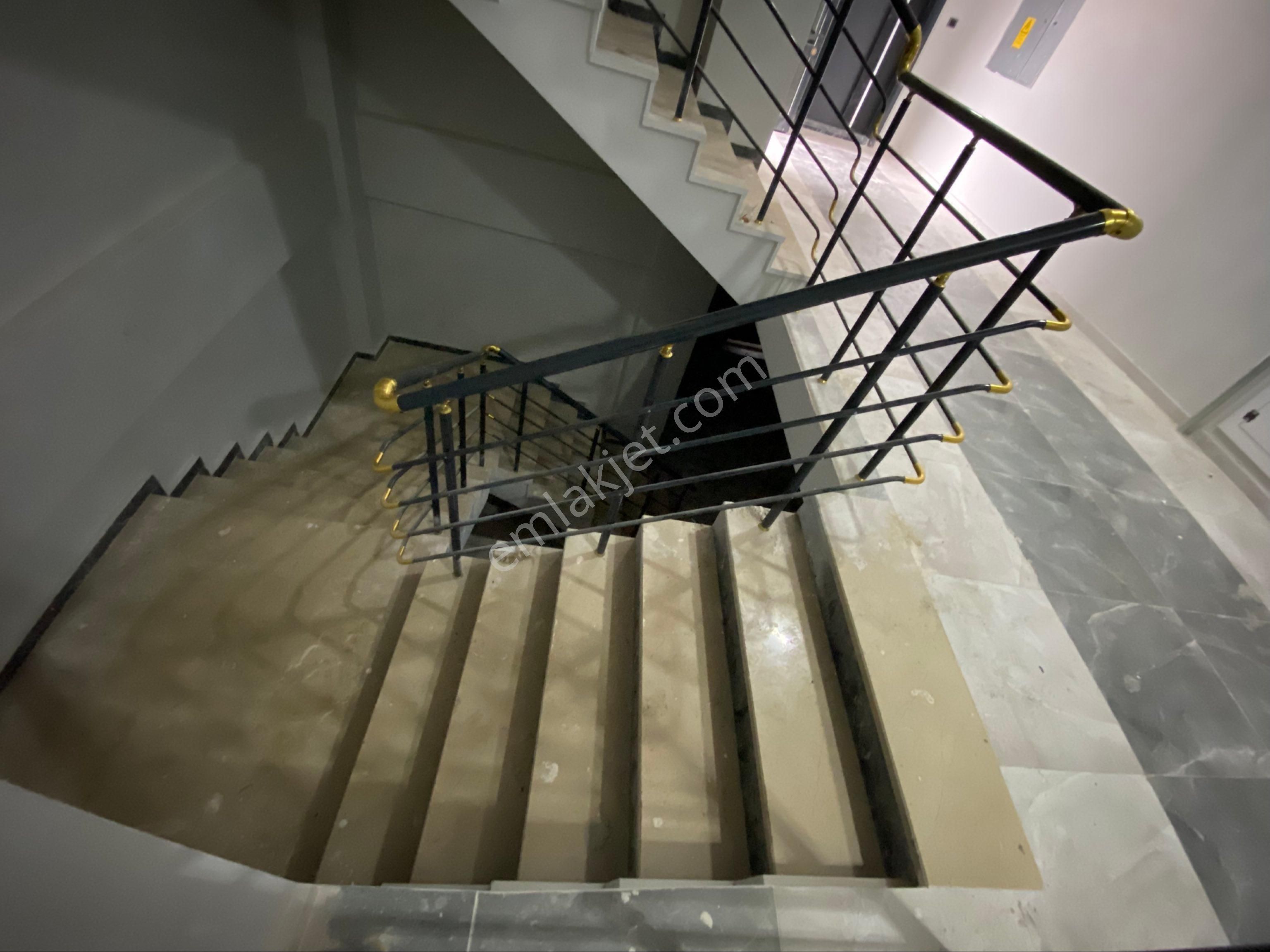 2+1 Sıfır Daire- Bahçeşehir Mh. (kaş Caddesine 100 Metre Mesafede) Oturuma Hazır - Görsel 7