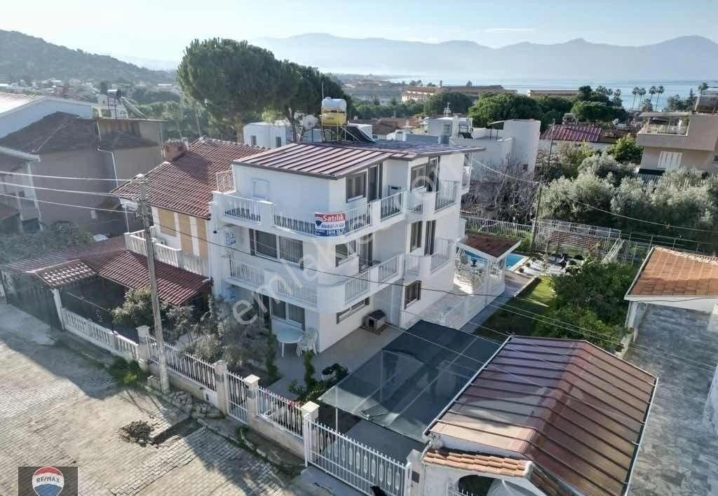 Yavansuda Denize 250 M Özel Havuzlu 315 M2 Arsalı Doğalgazlı 5+1 Villa - Görsel 32
