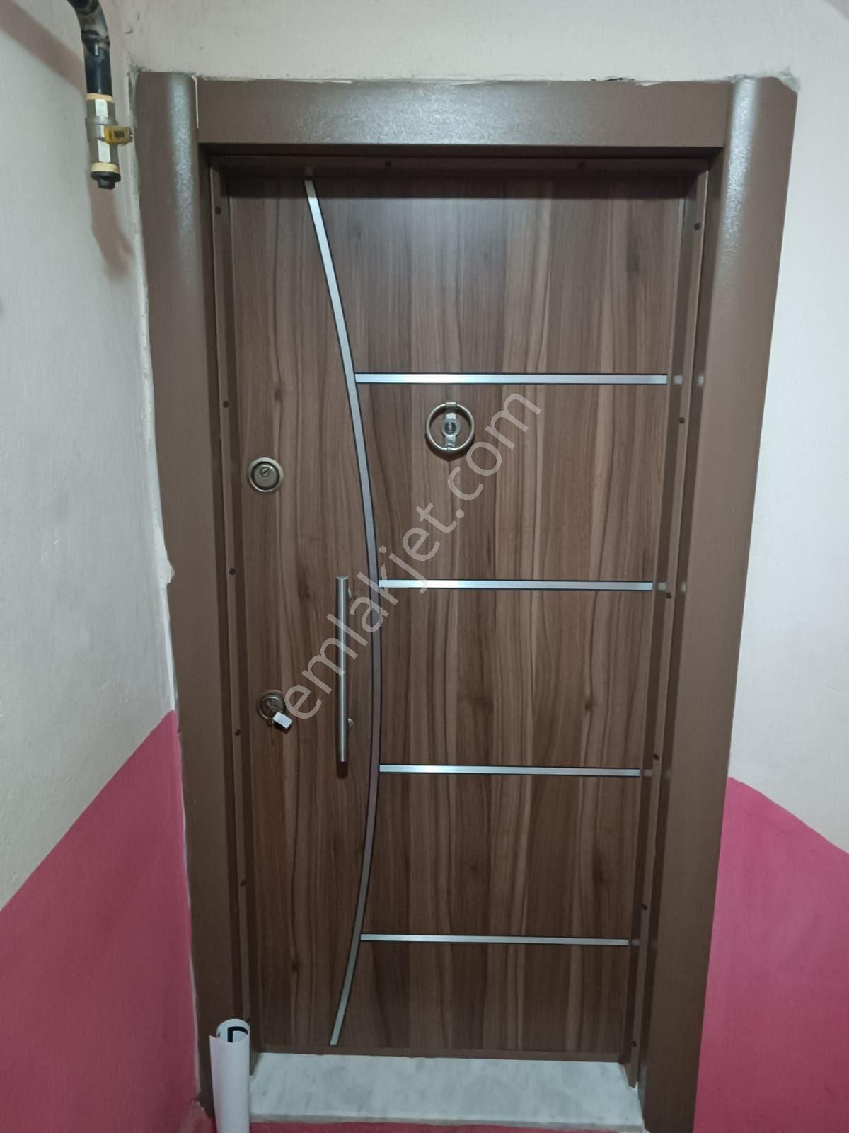 Cumhuriyet Mahallesinde 3+1 Kiralık Daire - Görsel 2