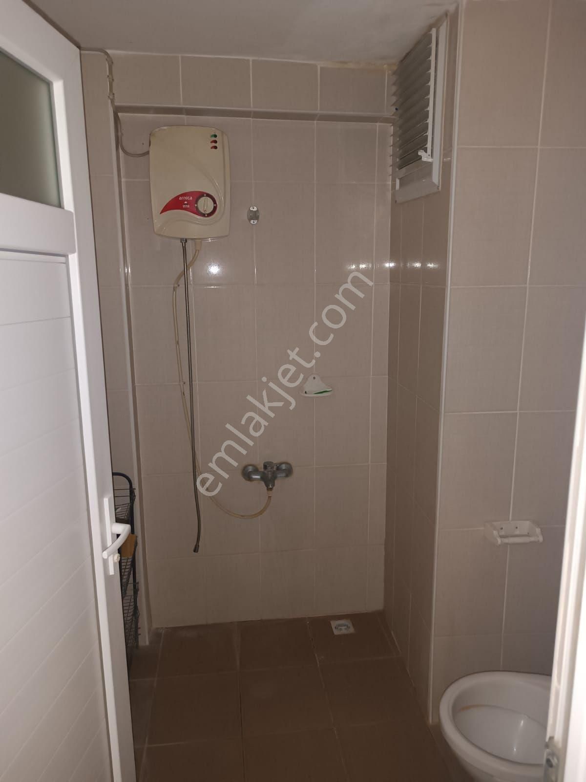 Cumhuriyet Mahallesinde 3+1 Kiralık Daire - Görsel 11