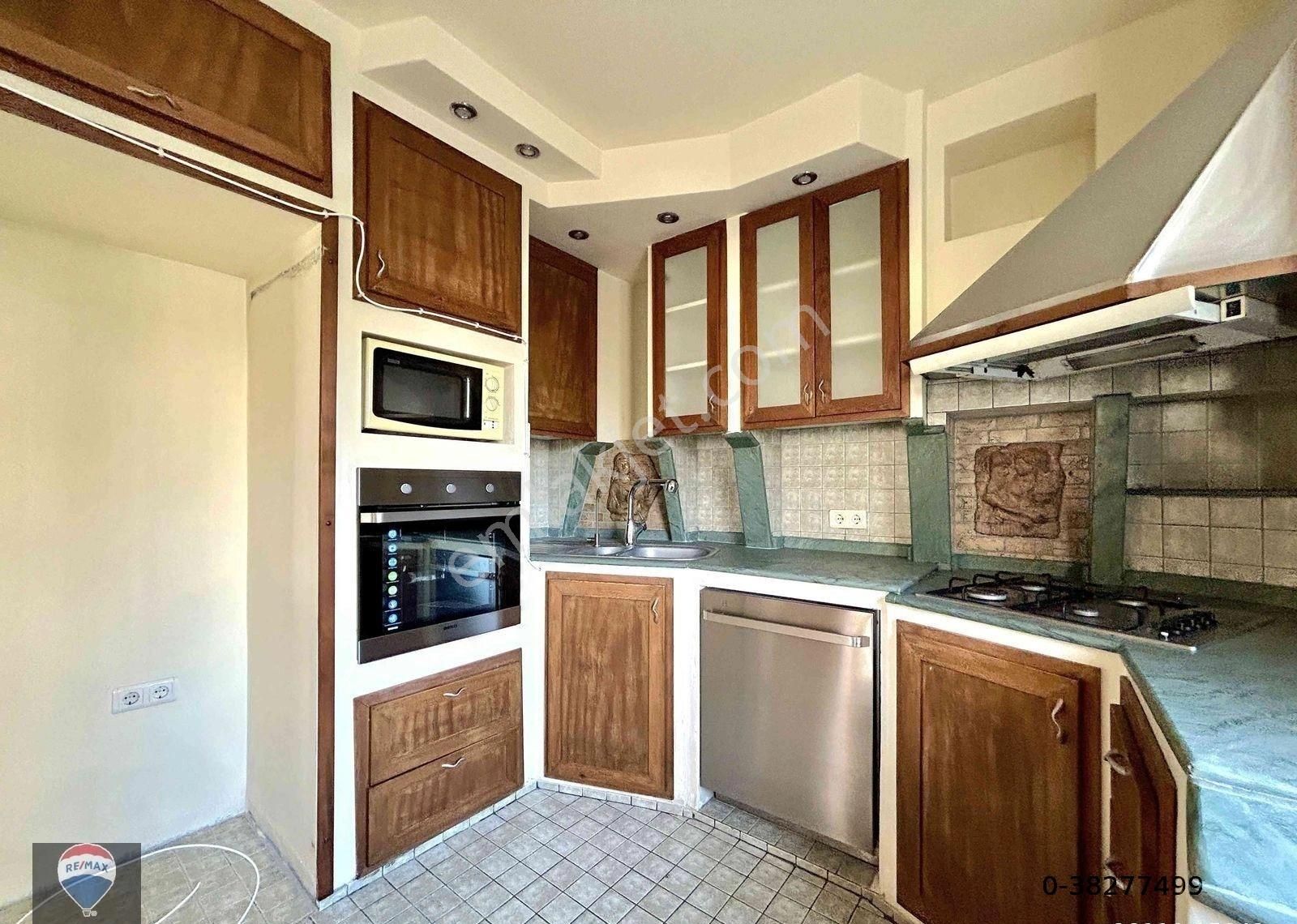 Çallı Sitesi Geniş 2+1 | Havuzlu, Merkezi Konumda, Krediye Uygun - Görsel 12