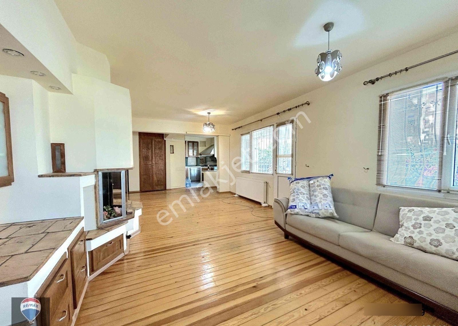 Çallı Sitesi Geniş 2+1 | Havuzlu, Merkezi Konumda, Krediye Uygun - Görsel 6