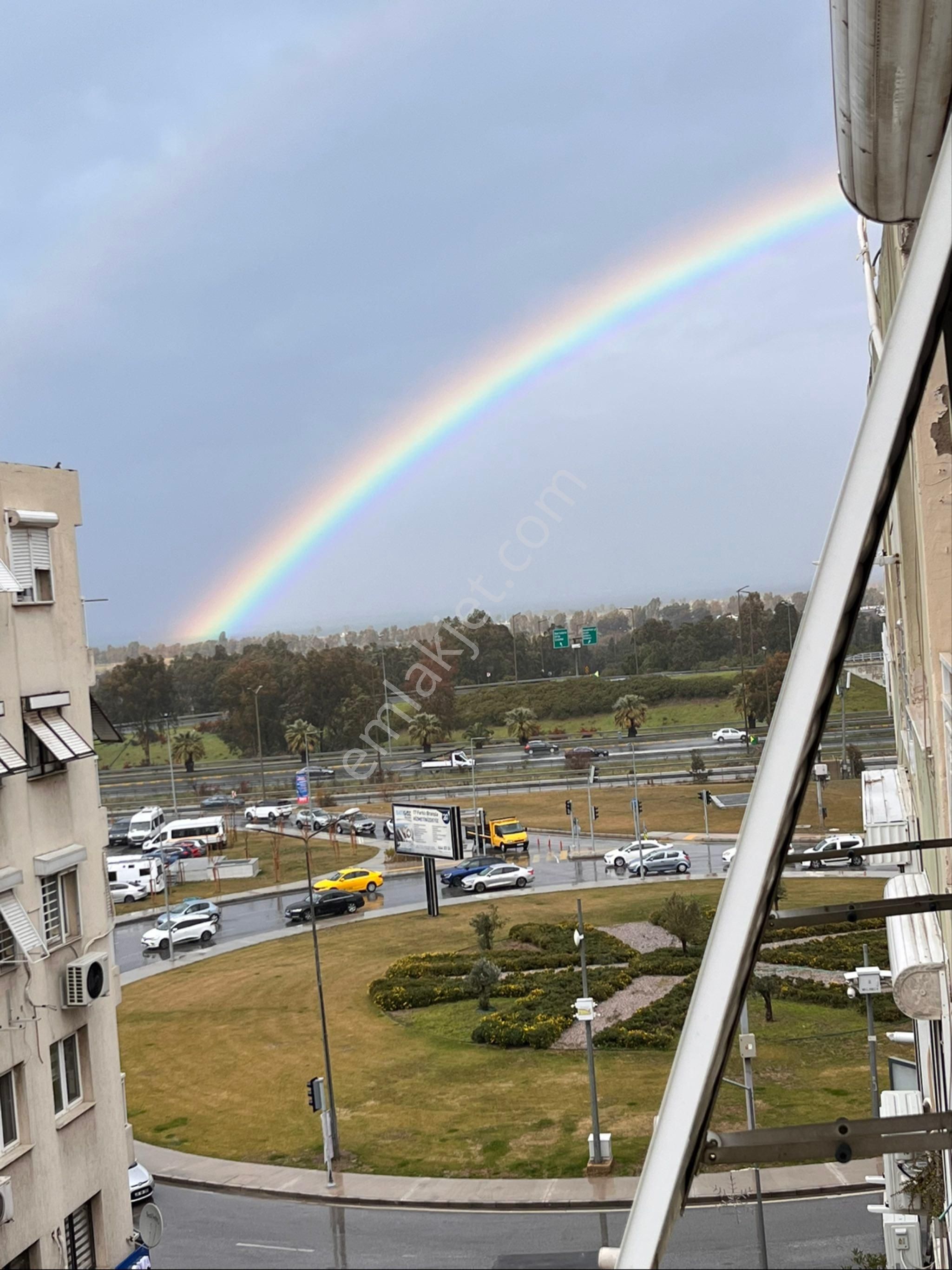 Balçova Ata Caddesinde 3+1 125m2 Lüks Dekorlu Asansörlü Ferah Daire - Görsel 31