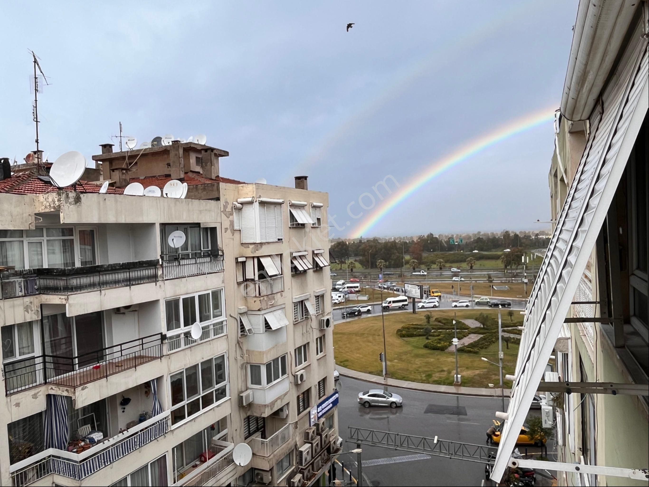 Balçova Ata Caddesinde 3+1 125m2 Lüks Dekorlu Asansörlü Ferah Daire - Görsel 29