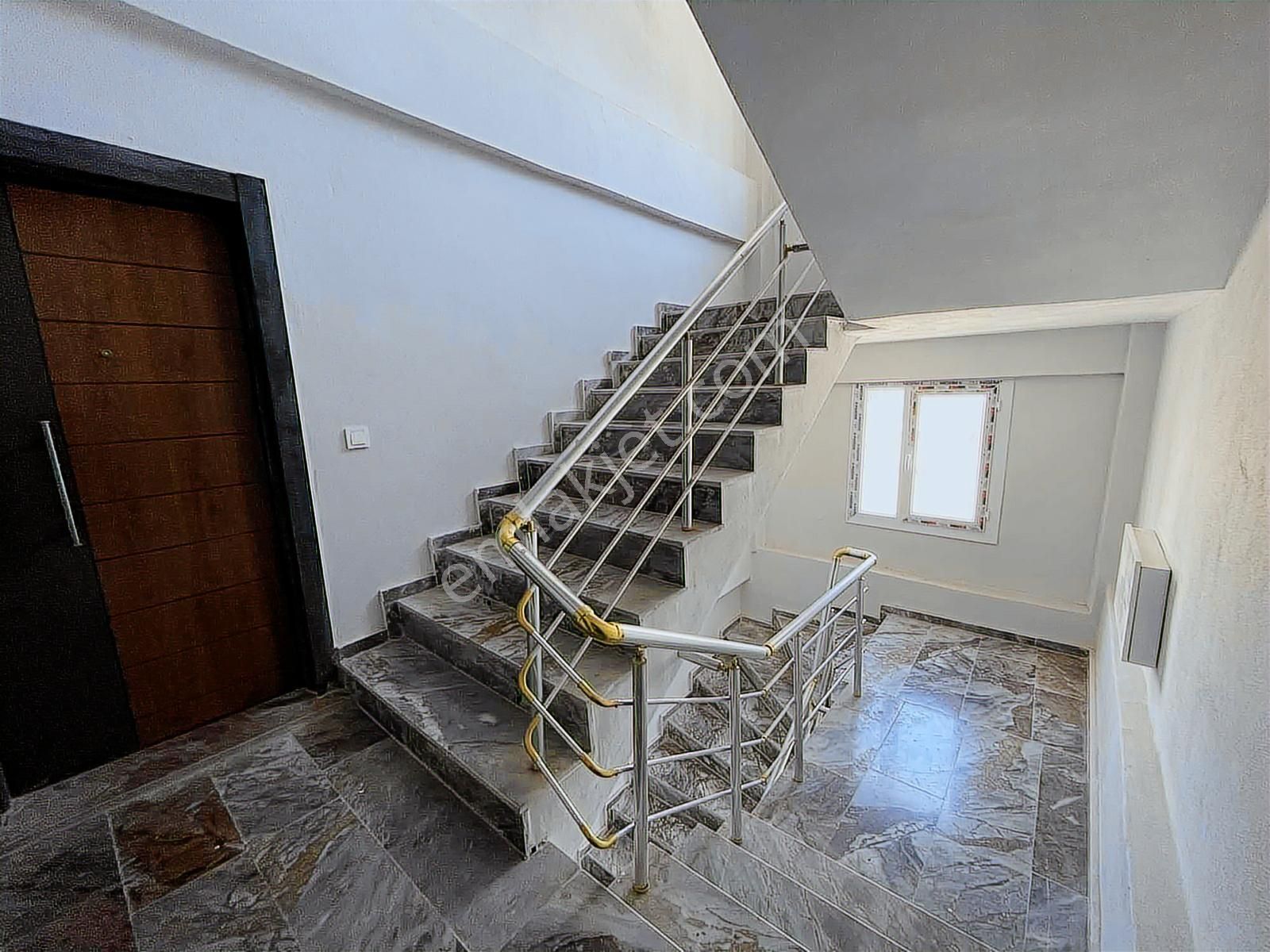 Noyan'dan İncirlik'te D400yakın Hızlı Tren Durağında3+1 Daire - Görsel 9