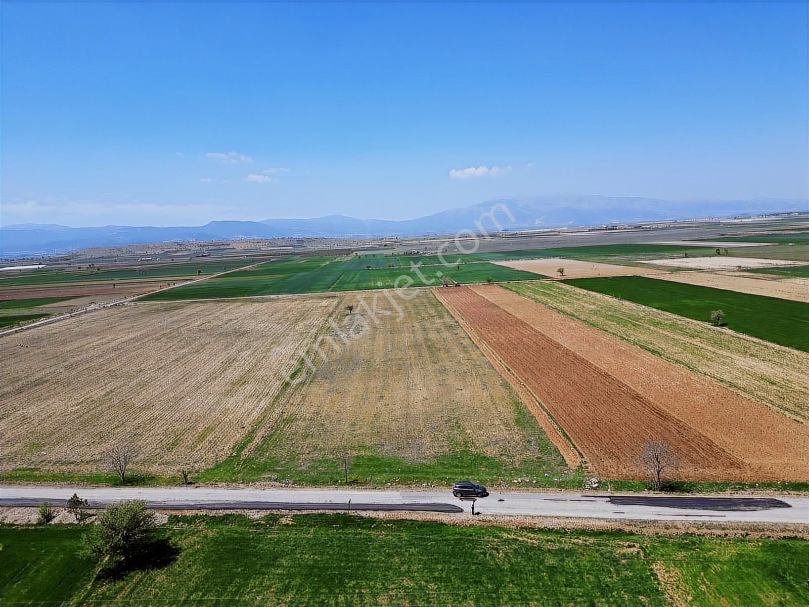 Net Premium'dan Acıpayam'da Asfalta Sıfır Satılık Arazi