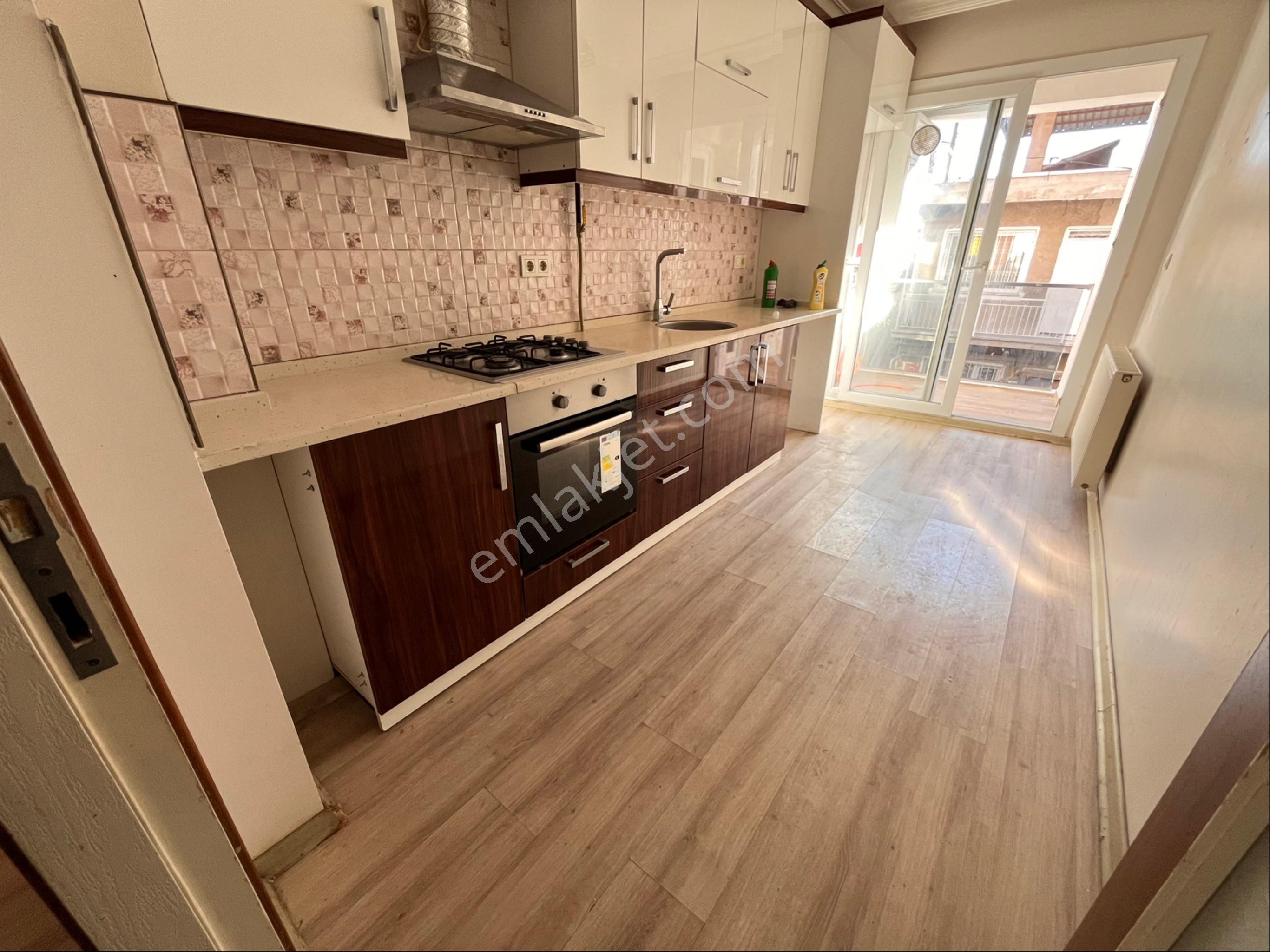 Bozyaka Dalgıçlar Ekmek Fırını Yanında 2+1 90m2 Yeni Binada - Görsel 11