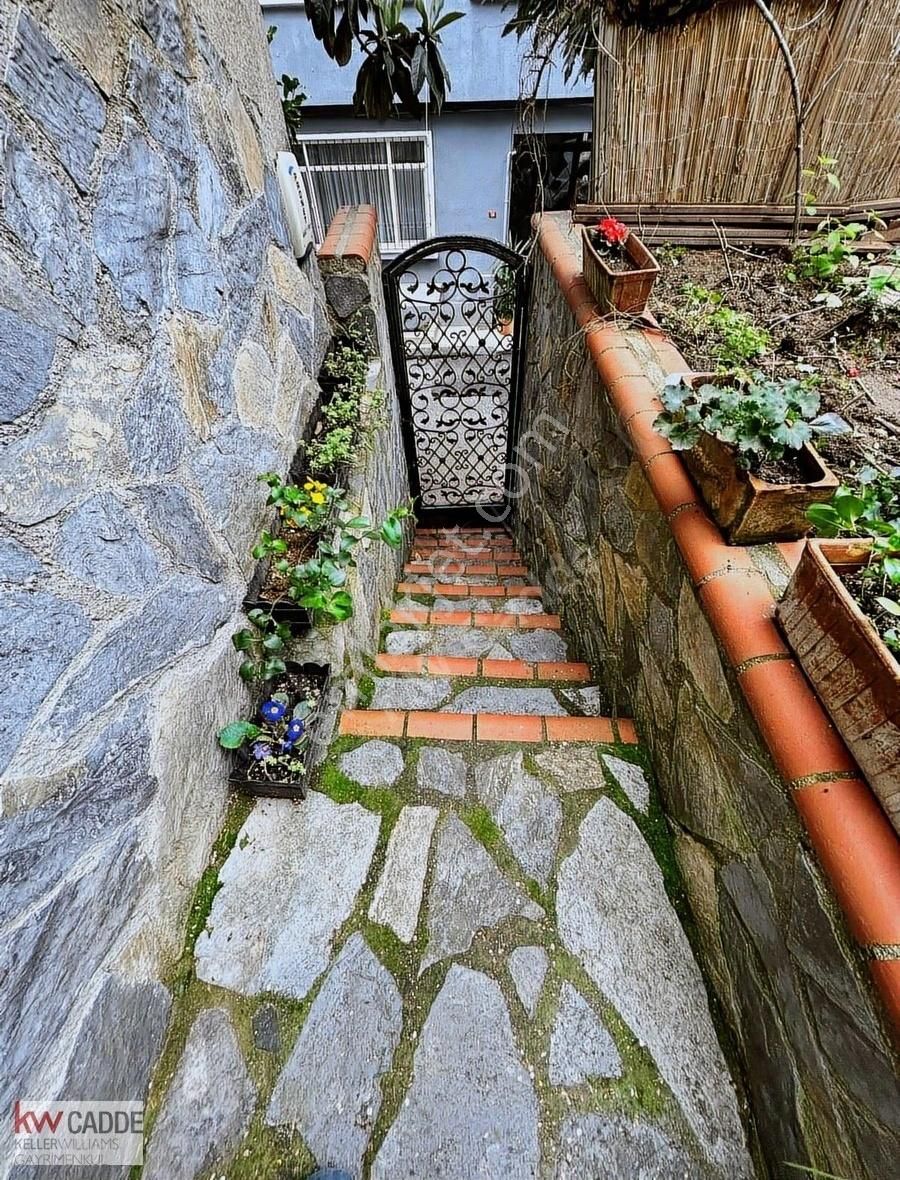 Üsküdar Kuzgucuk Da Boğaz Manzaralı Satılık Köşk & Konak - Görsel 32